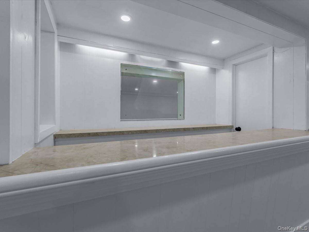 233 Lee Avenue, Hicksville, NY 11801