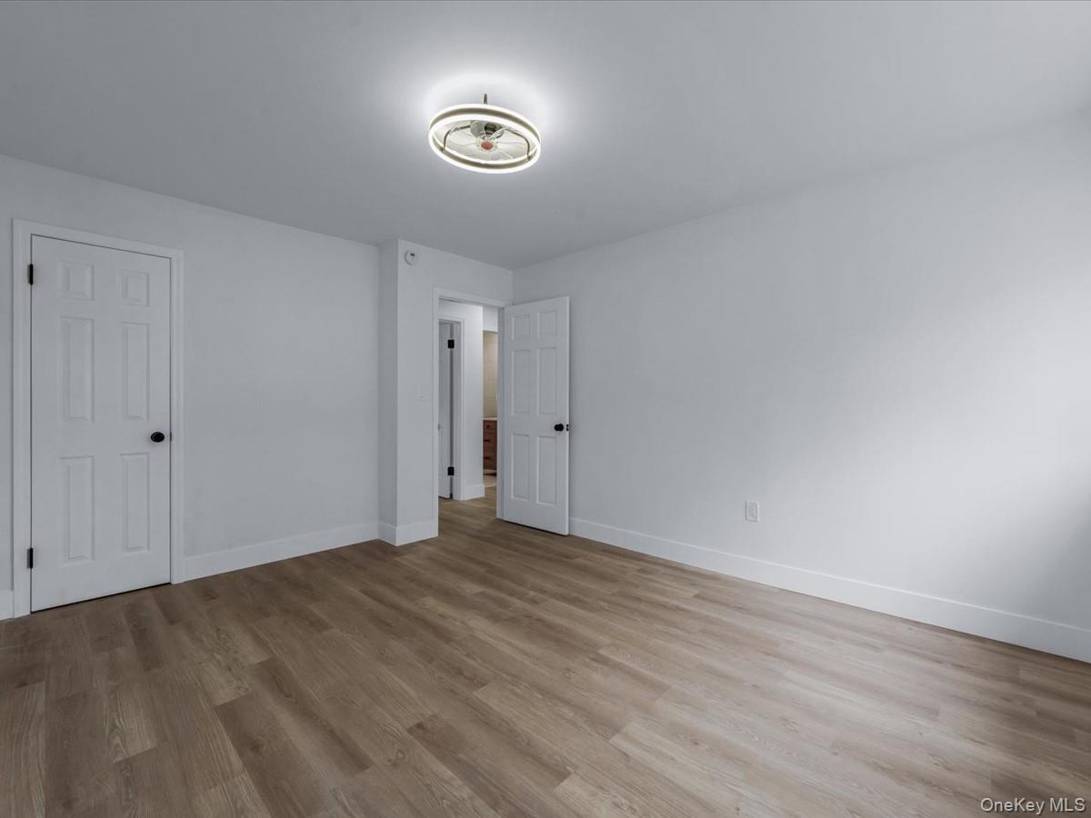 233 Lee Avenue, Hicksville, NY 11801