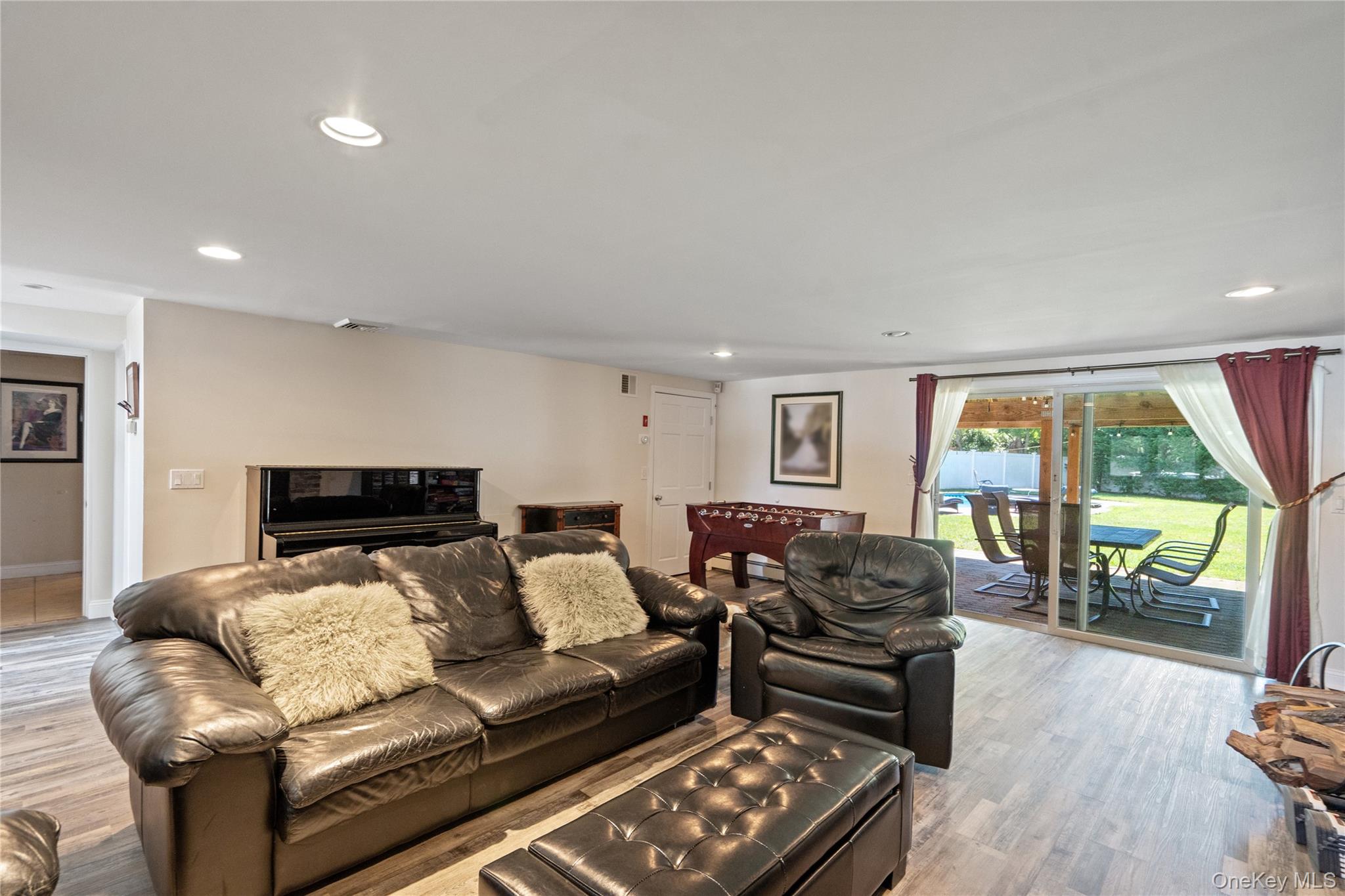 2998 Joyce Lane, Merrick, NY 11566