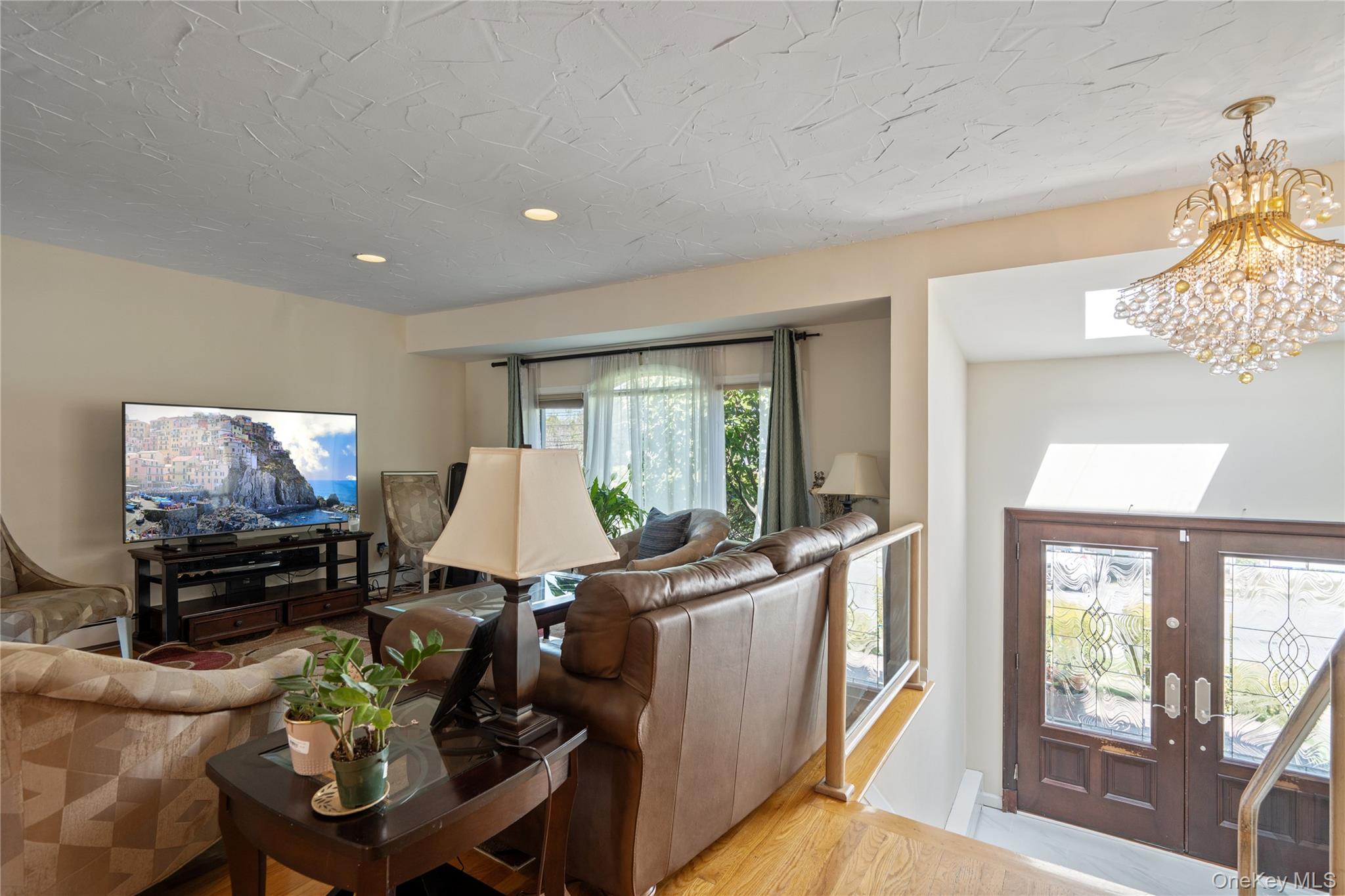 2998 Joyce Lane, Merrick, NY 11566