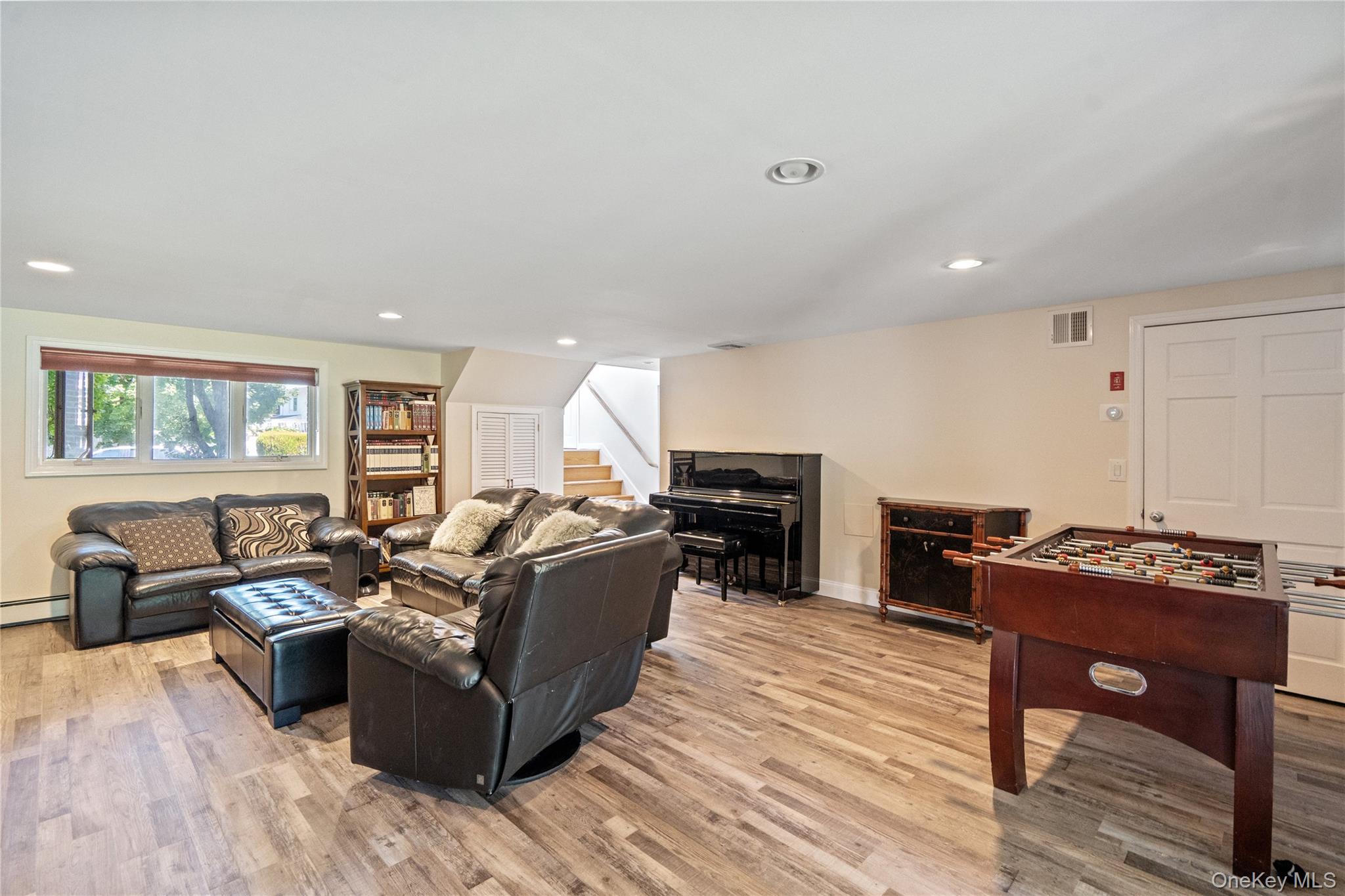 2998 Joyce Lane, Merrick, NY 11566