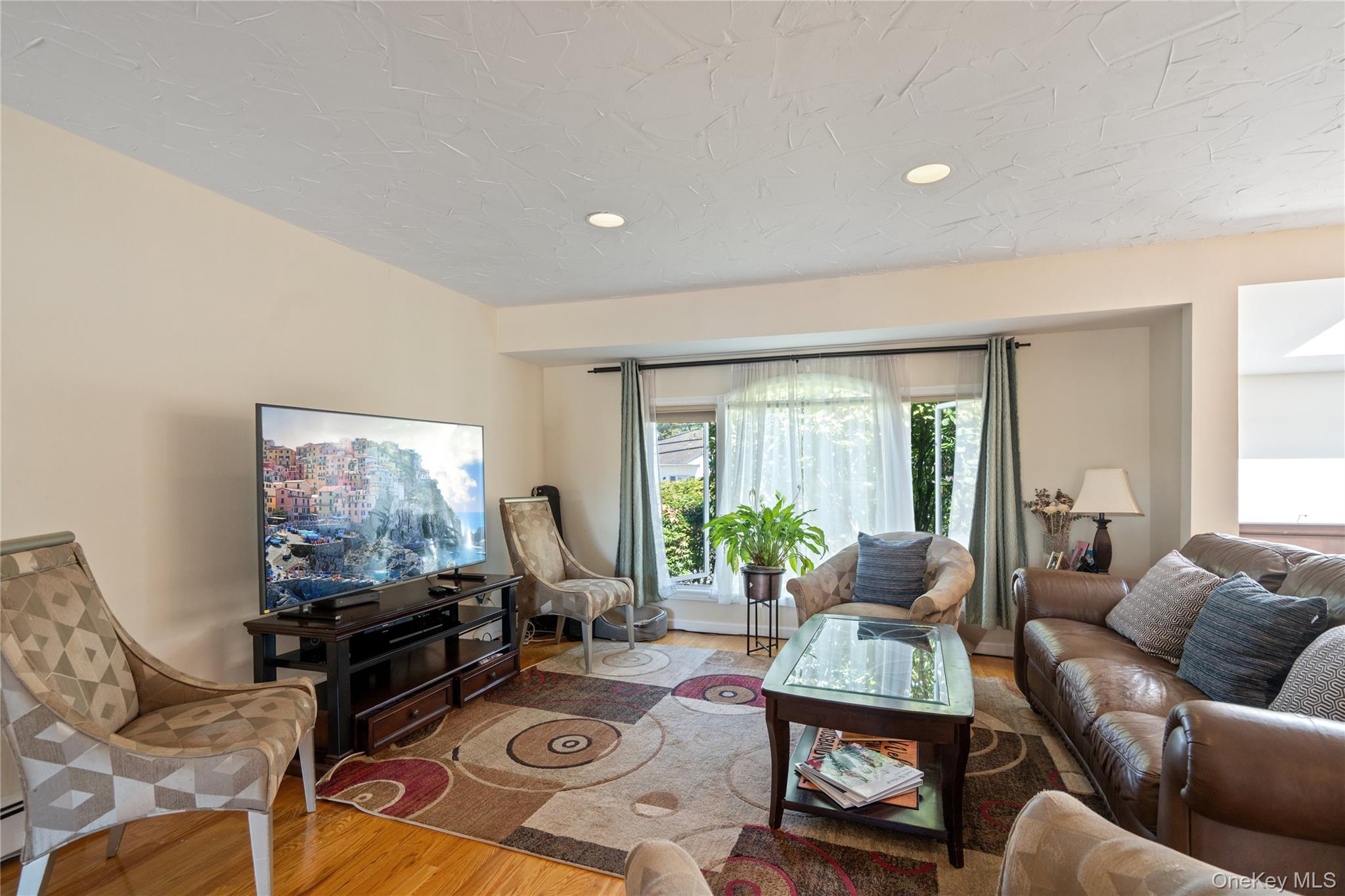 2998 Joyce Lane, Merrick, NY 11566