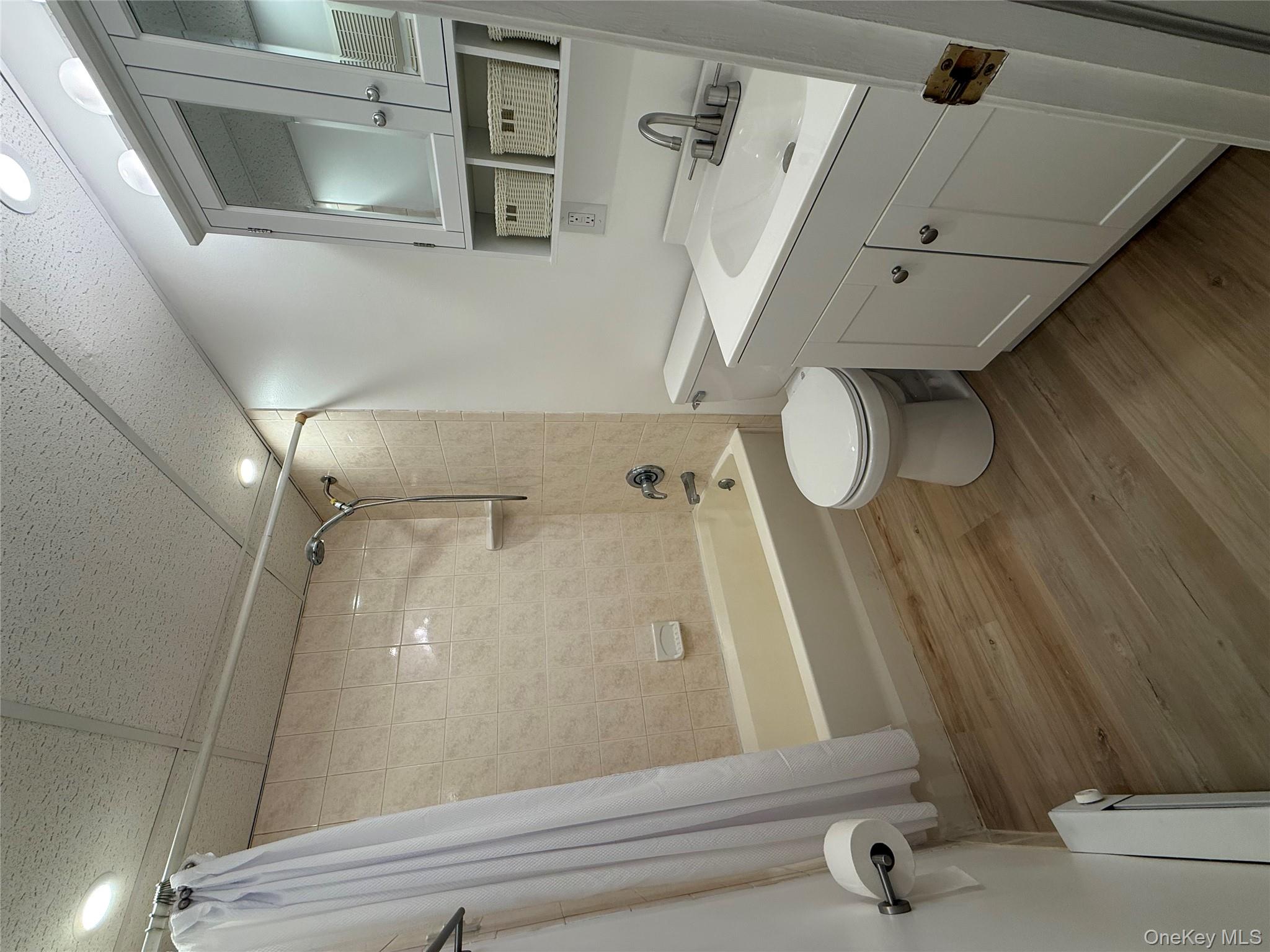 506 Fox Run Lane, Carmel, NY 10512