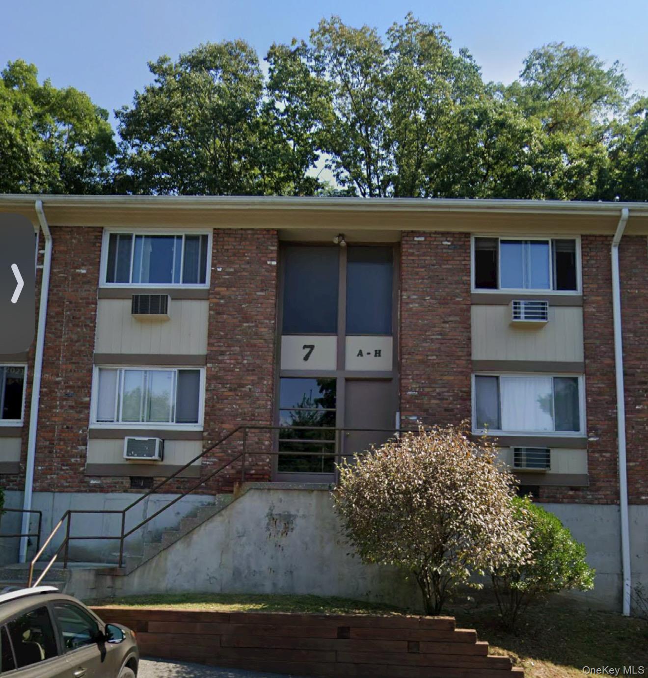 7 N James Street # #I, Peekskill, NY 10566