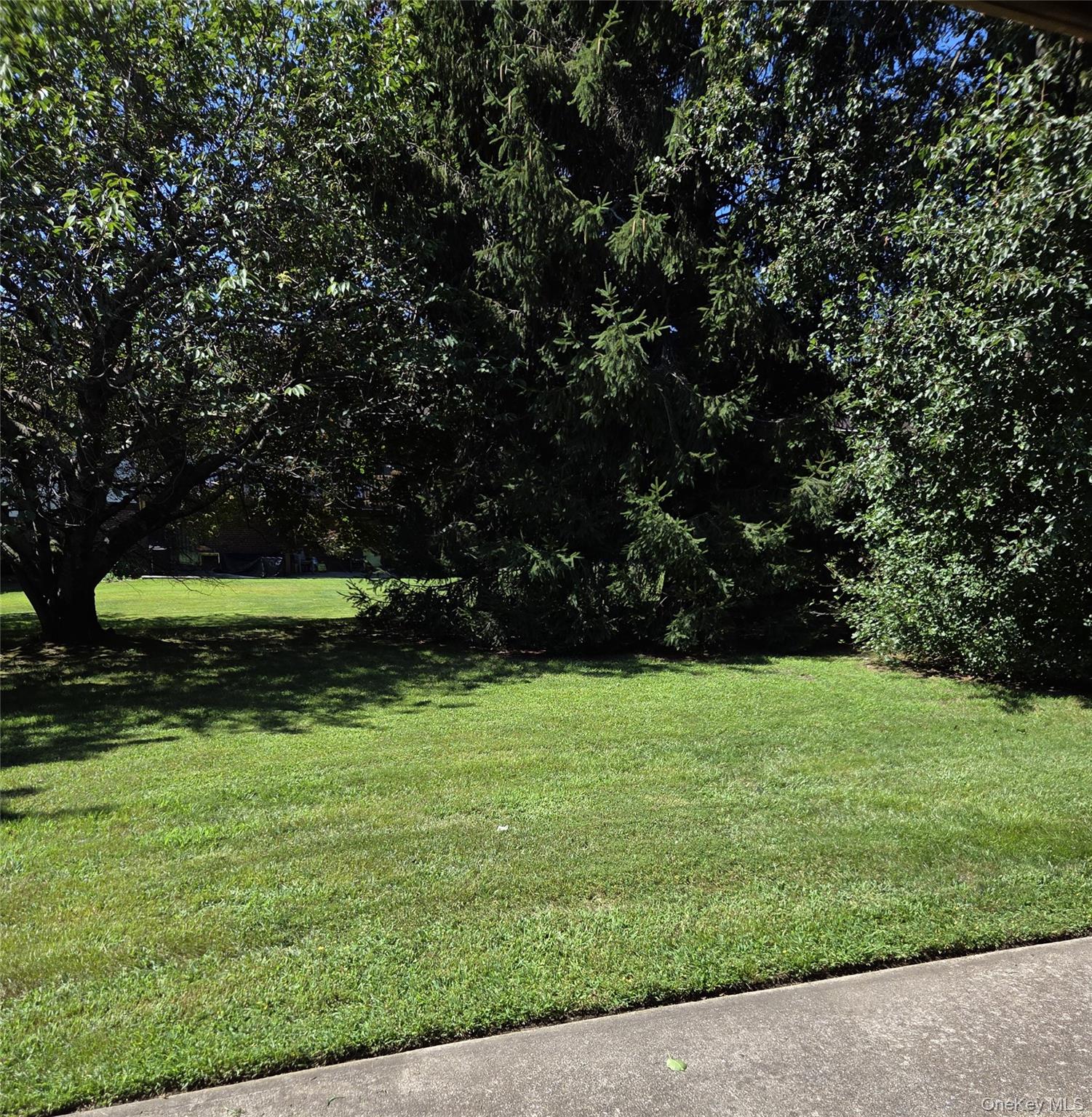 44 Bailey # 44, Middle Island, NY 11953