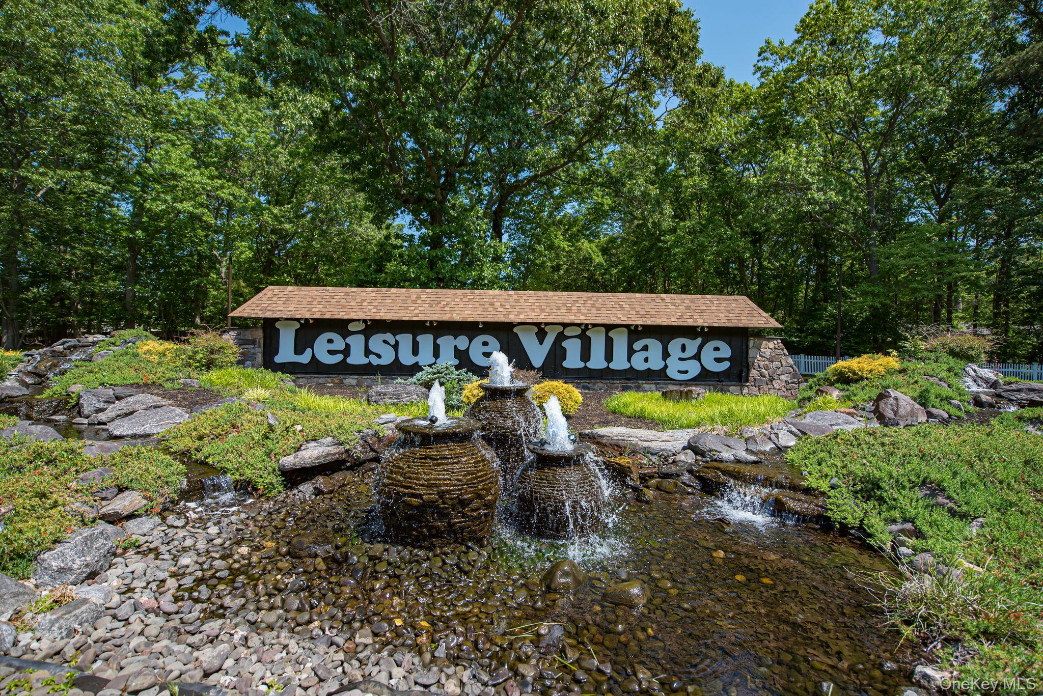 350B Woodbridge Drive # 350B, Ridge, NY 11961