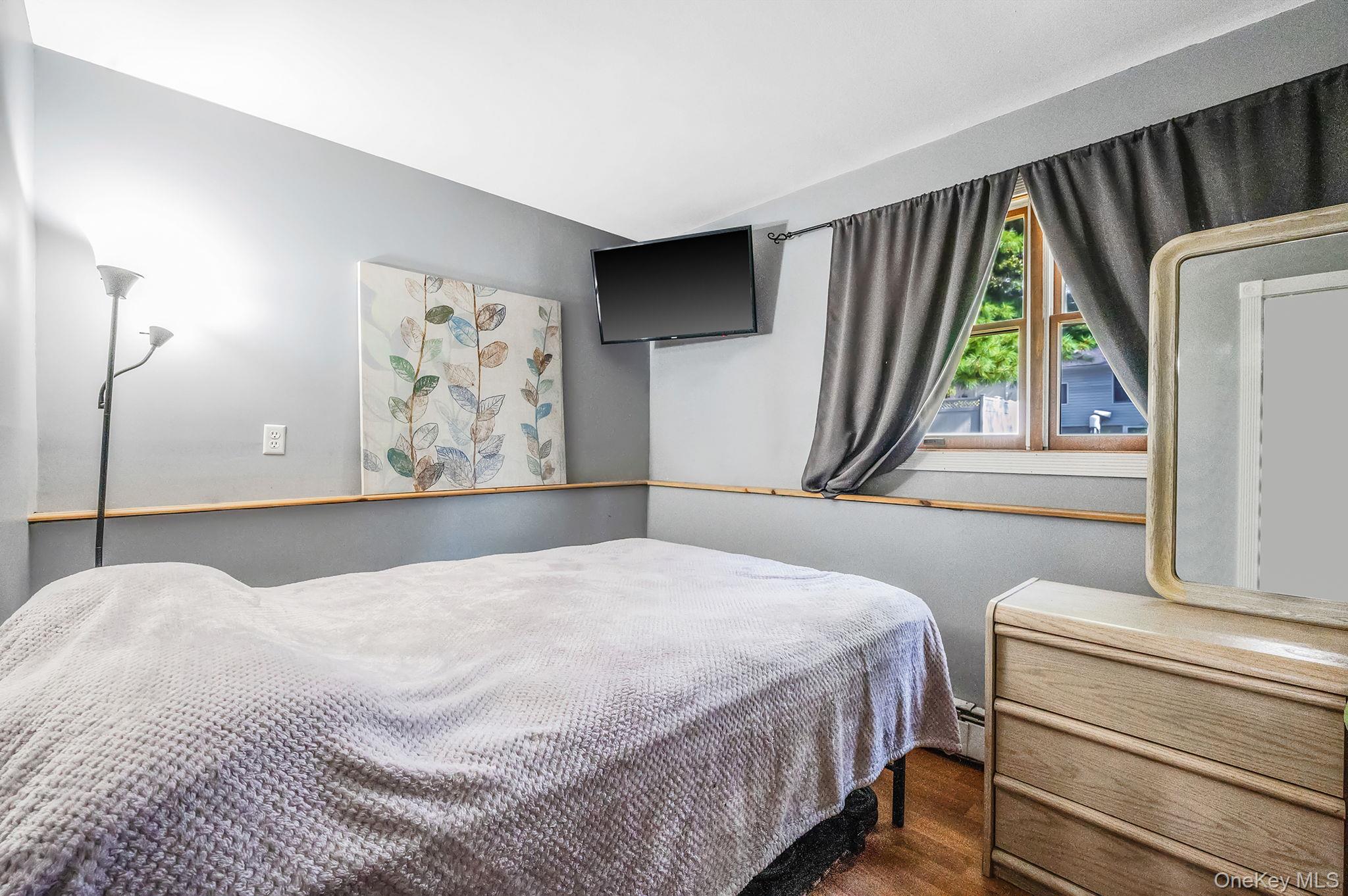 3 Wainscott Drive, Sound Beach, NY 11789