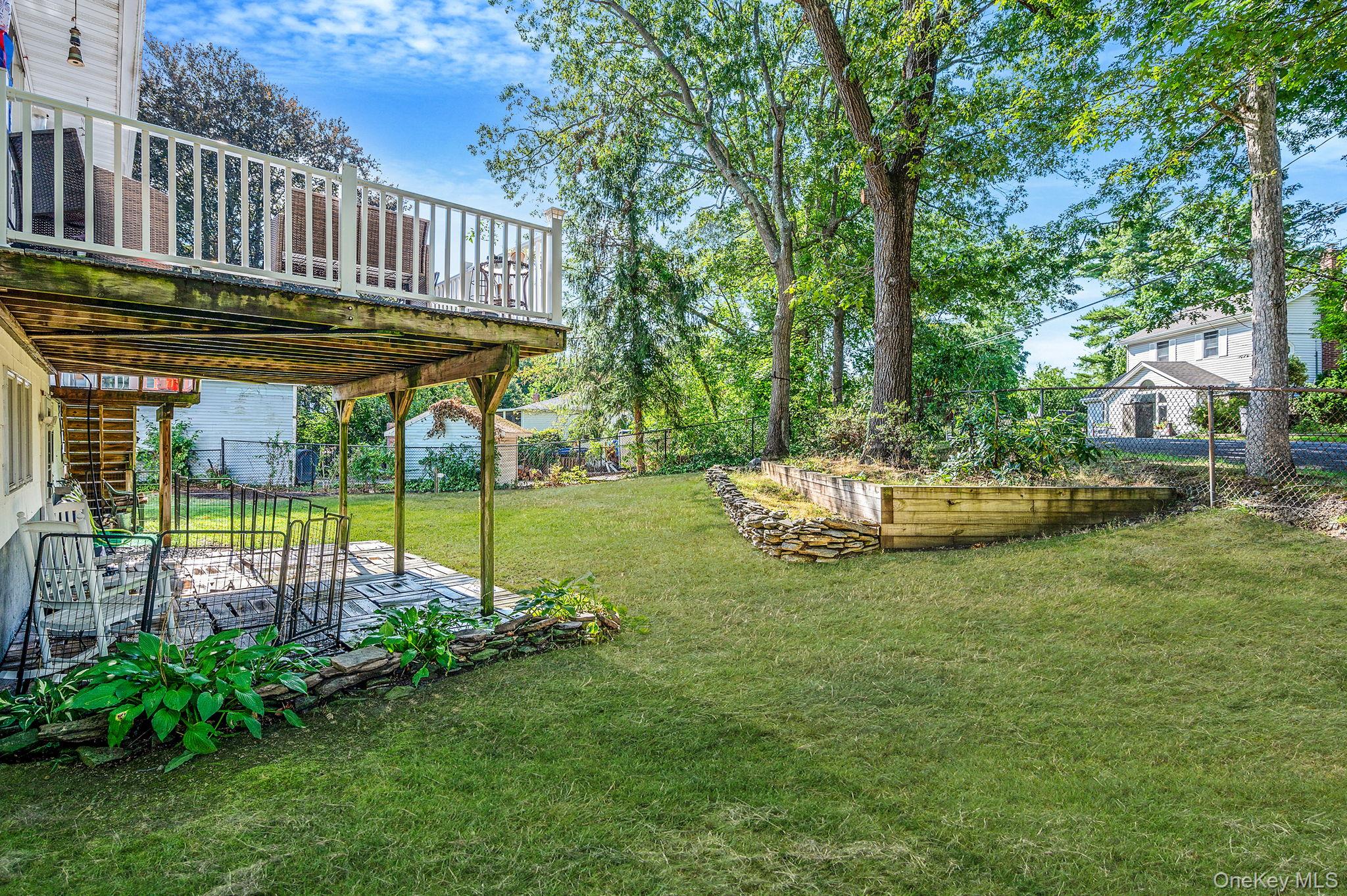 3 Wainscott Drive, Sound Beach, NY 11789