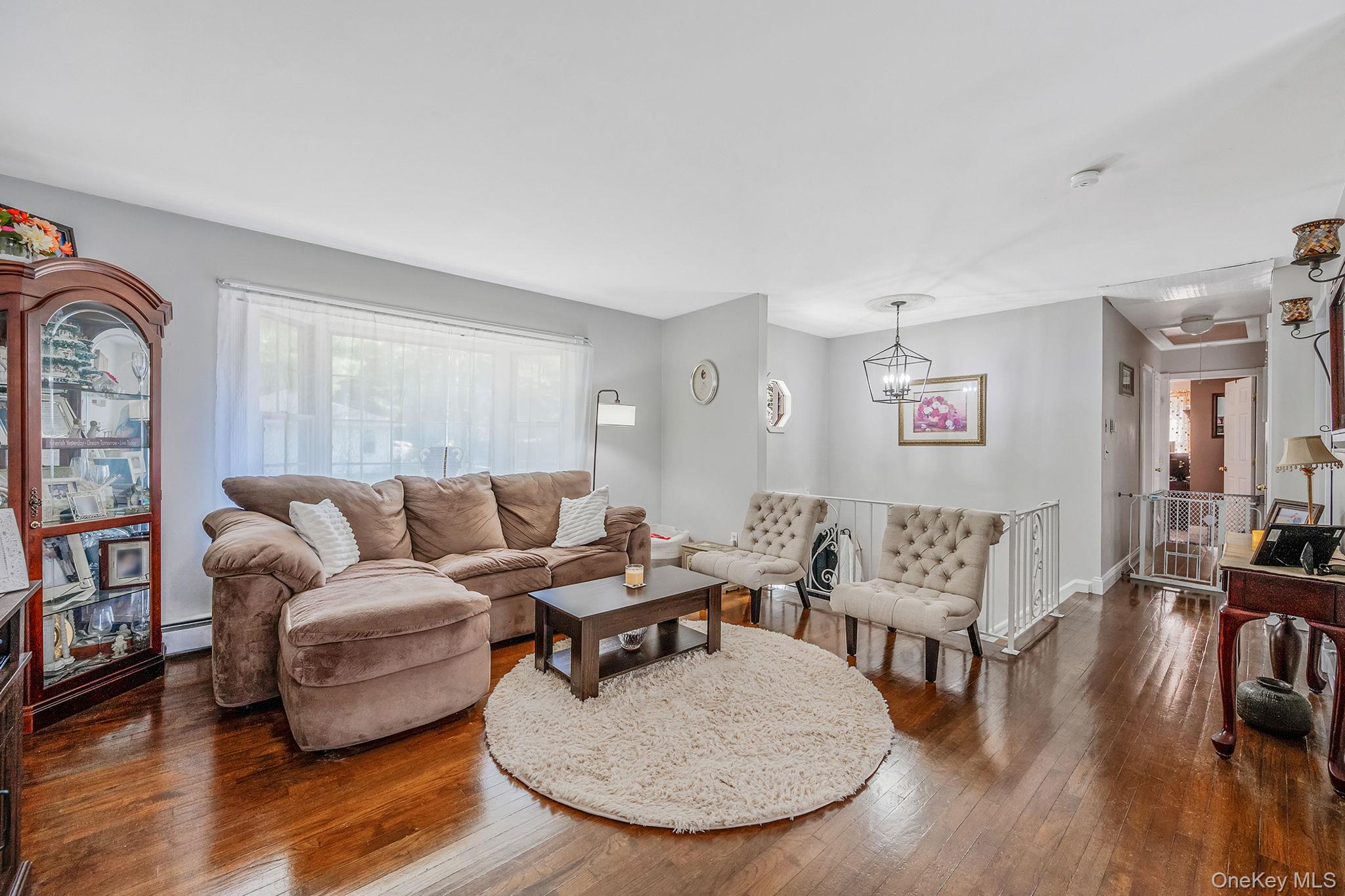 3 Wainscott Drive, Sound Beach, NY 11789