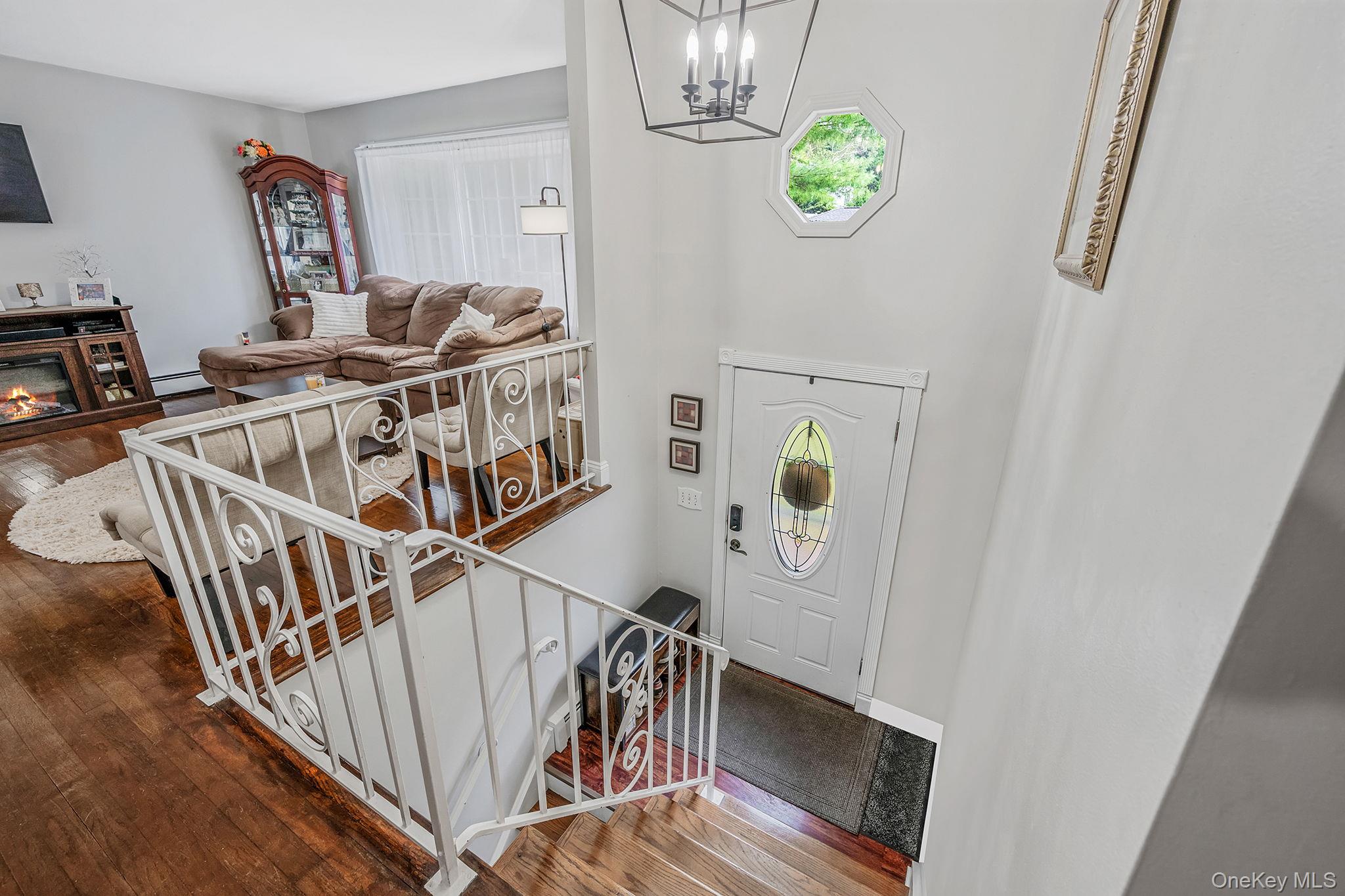 3 Wainscott Drive, Sound Beach, NY 11789