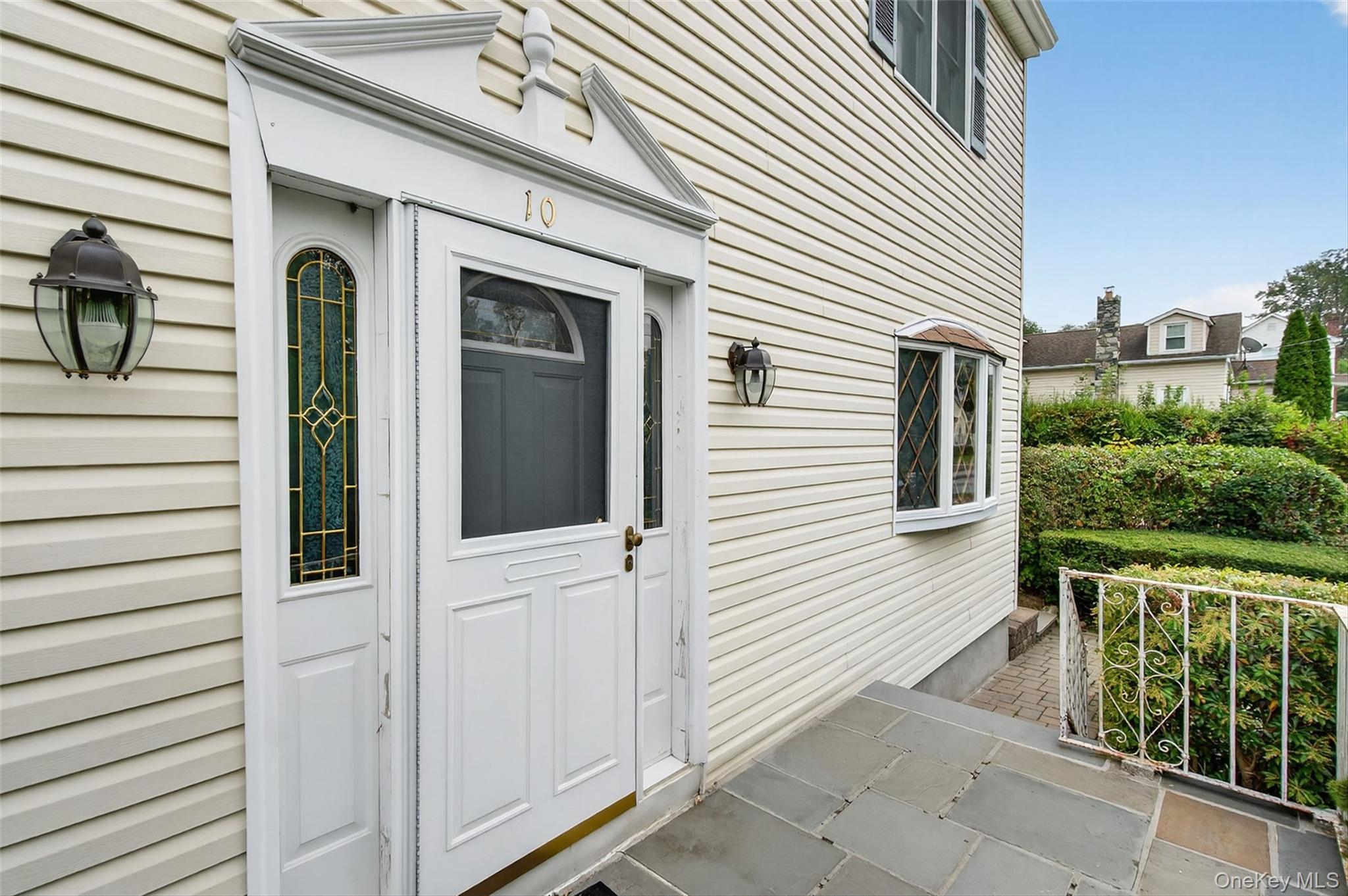 10 Heathcote Road, Carmel, NY 10512