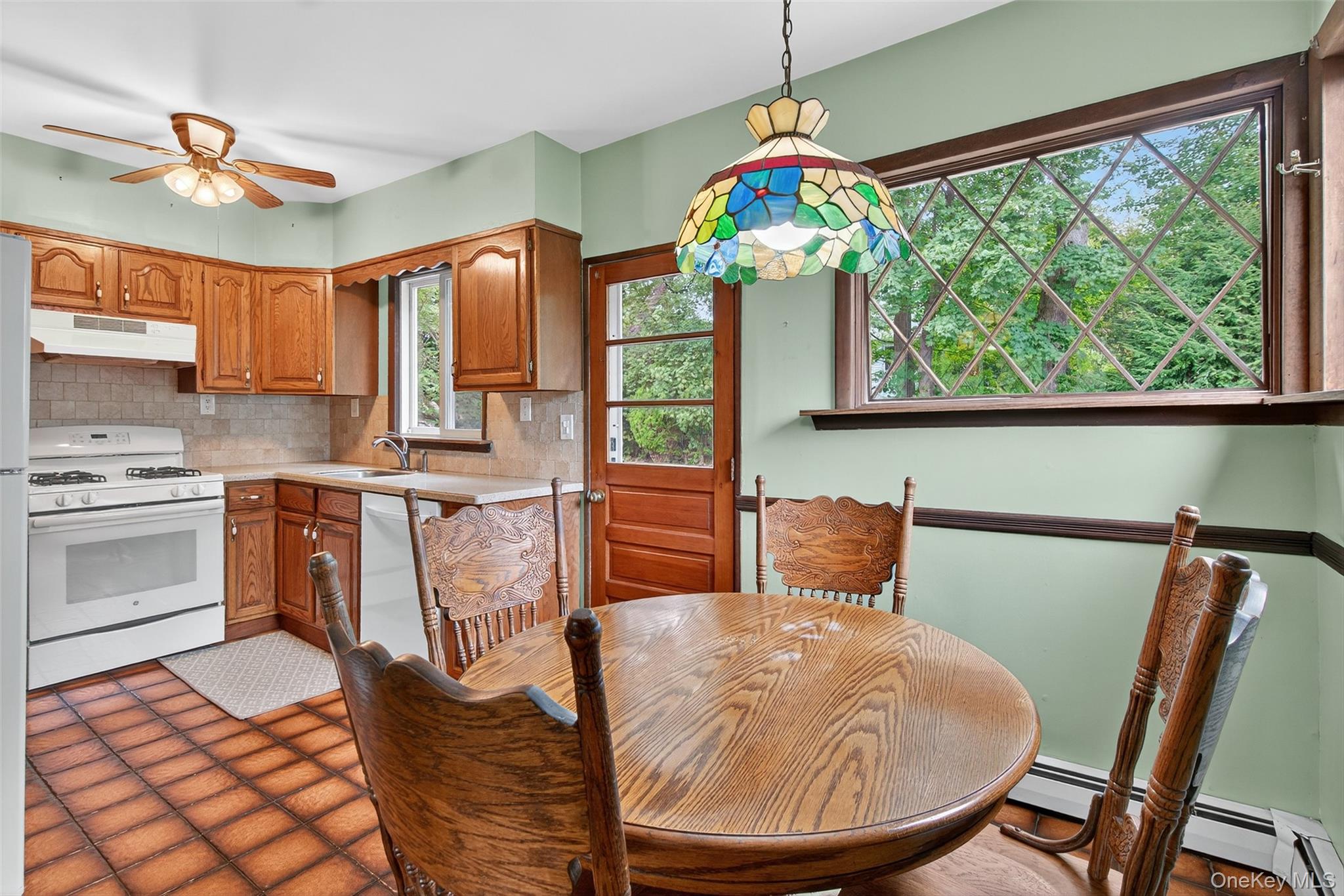 10 Heathcote Road, Carmel, NY 10512