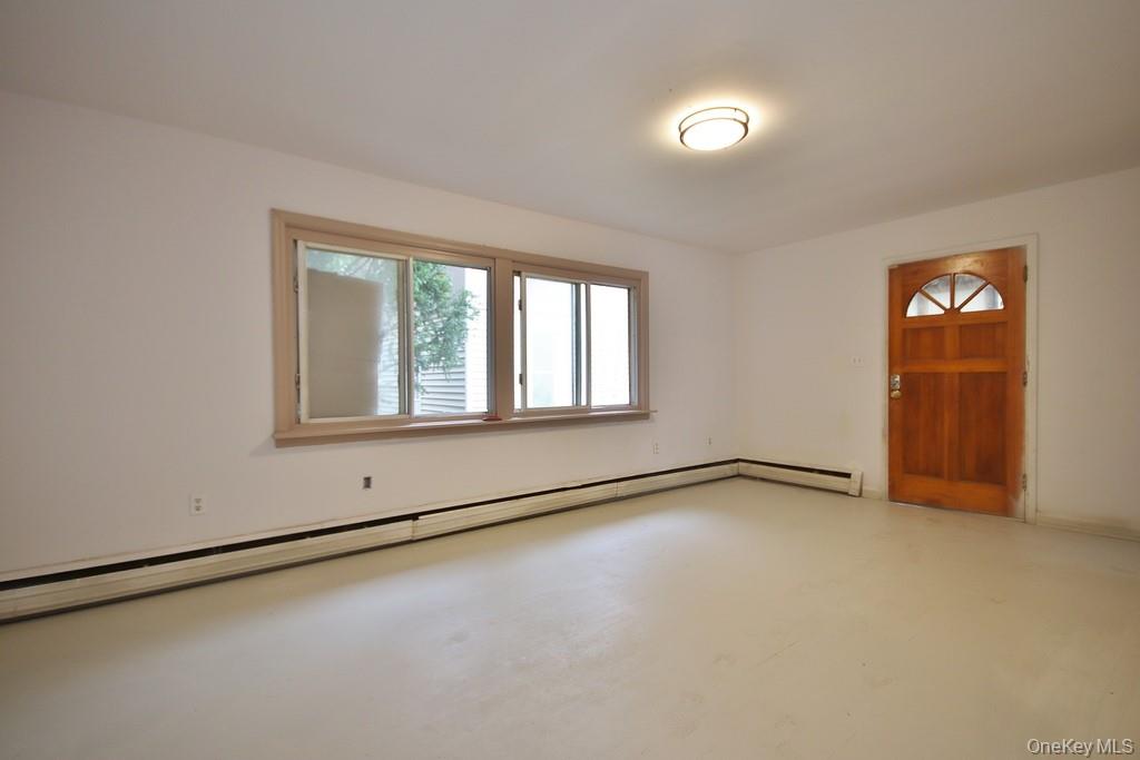 66 Glenwood Avenue, Poughkeepsie, NY 12603