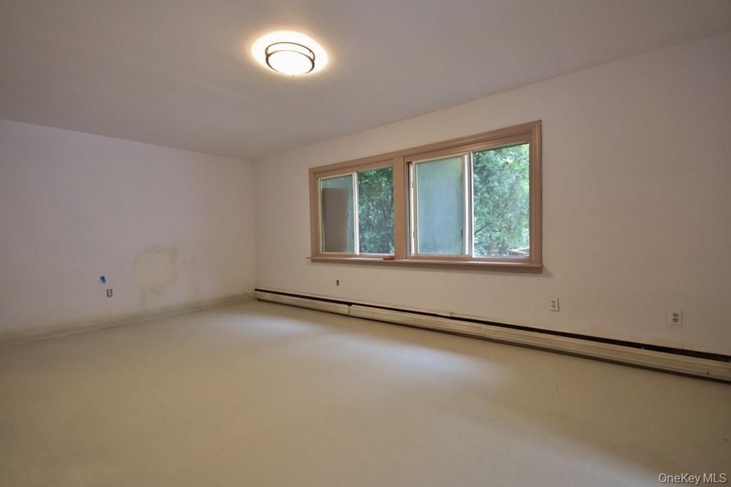 66 Glenwood Avenue, Poughkeepsie, NY 12603