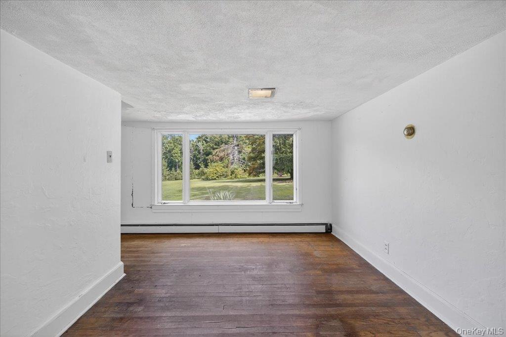 153-155 Schoolhouse Lane, Hopewell Junction, NY 12533