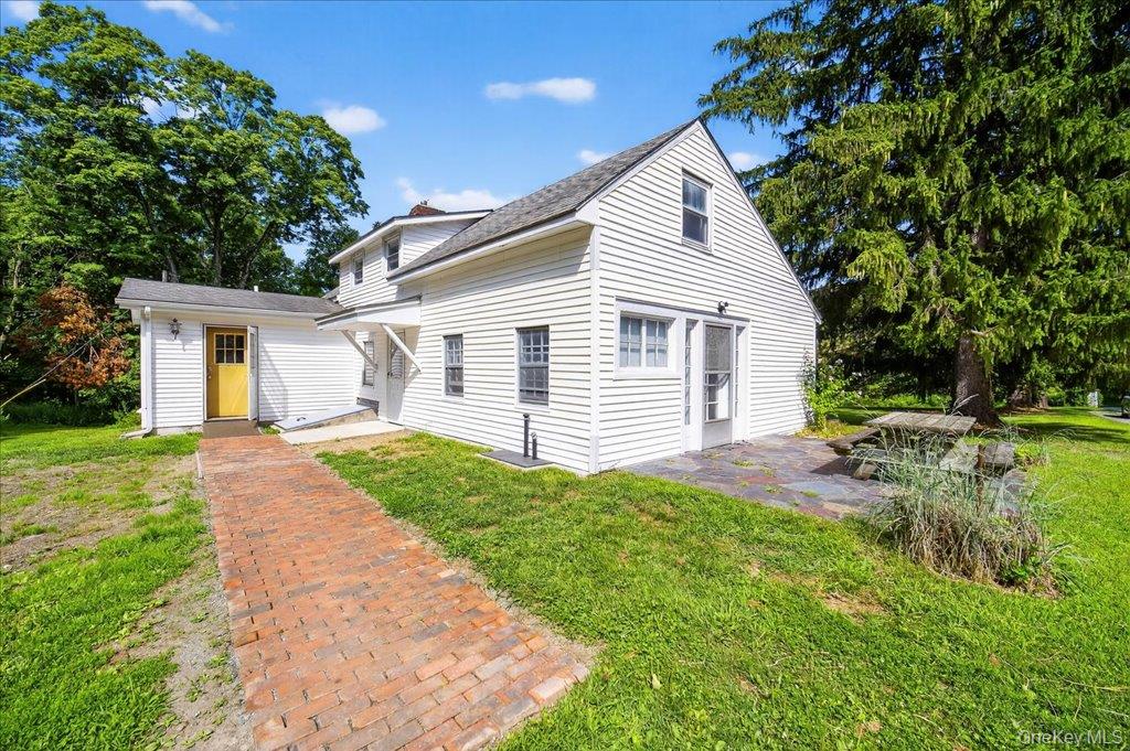 153-155 Schoolhouse Lane, Hopewell Junction, NY 12533