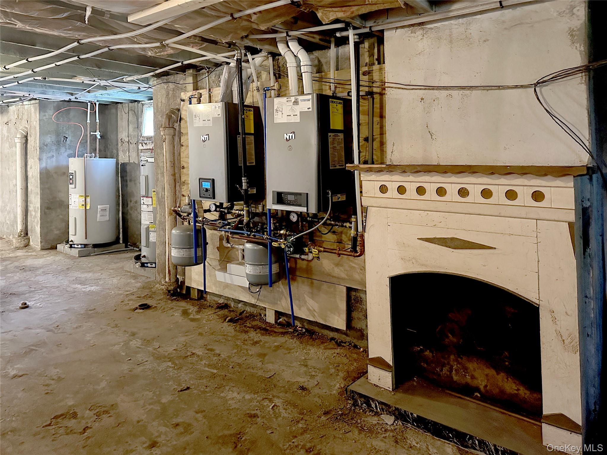 228 Mansion Street, Poughkeepsie, NY 12601