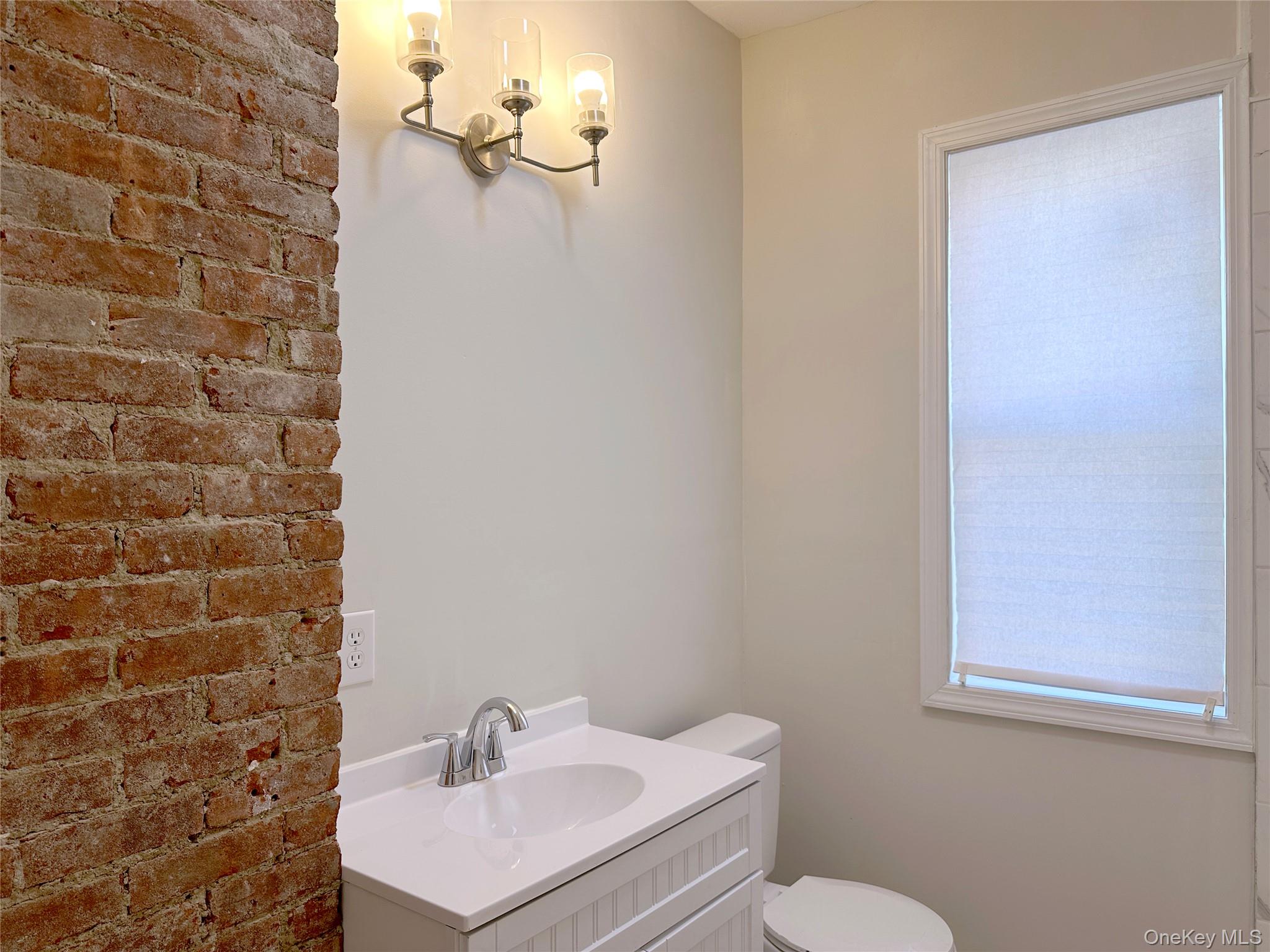 228 Mansion Street, Poughkeepsie, NY 12601