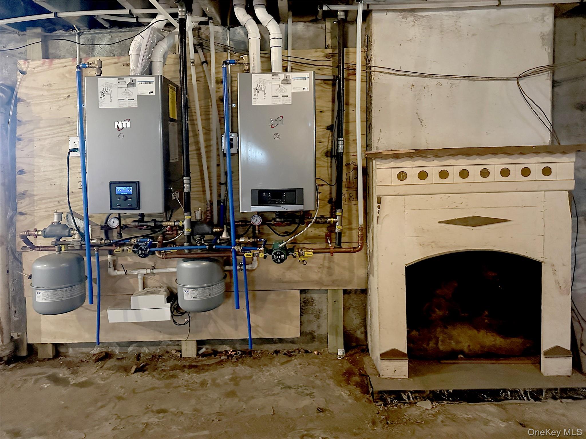 228 Mansion Street, Poughkeepsie, NY 12601