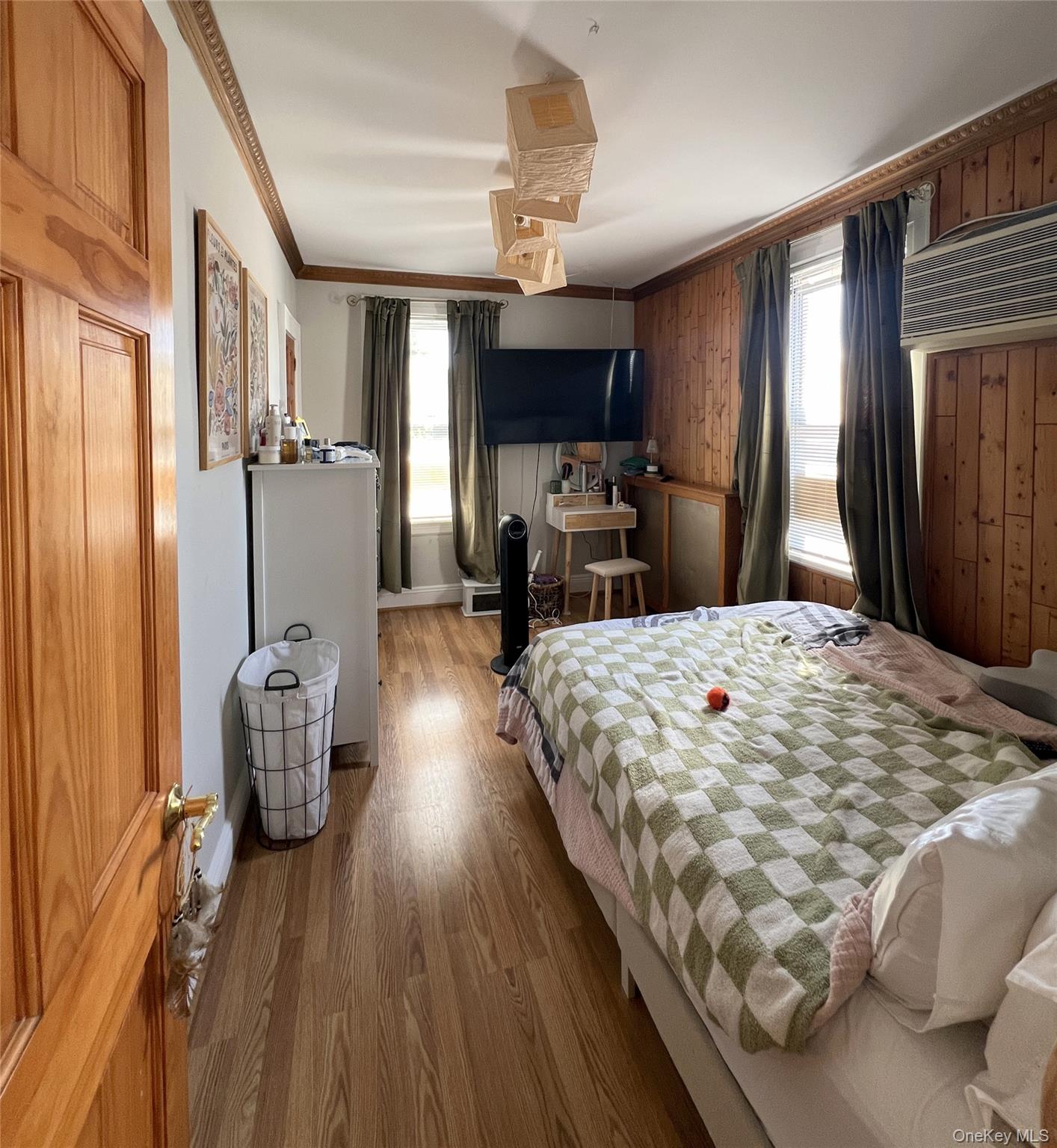 6127 62nd Street, Middle Village, NY 11379