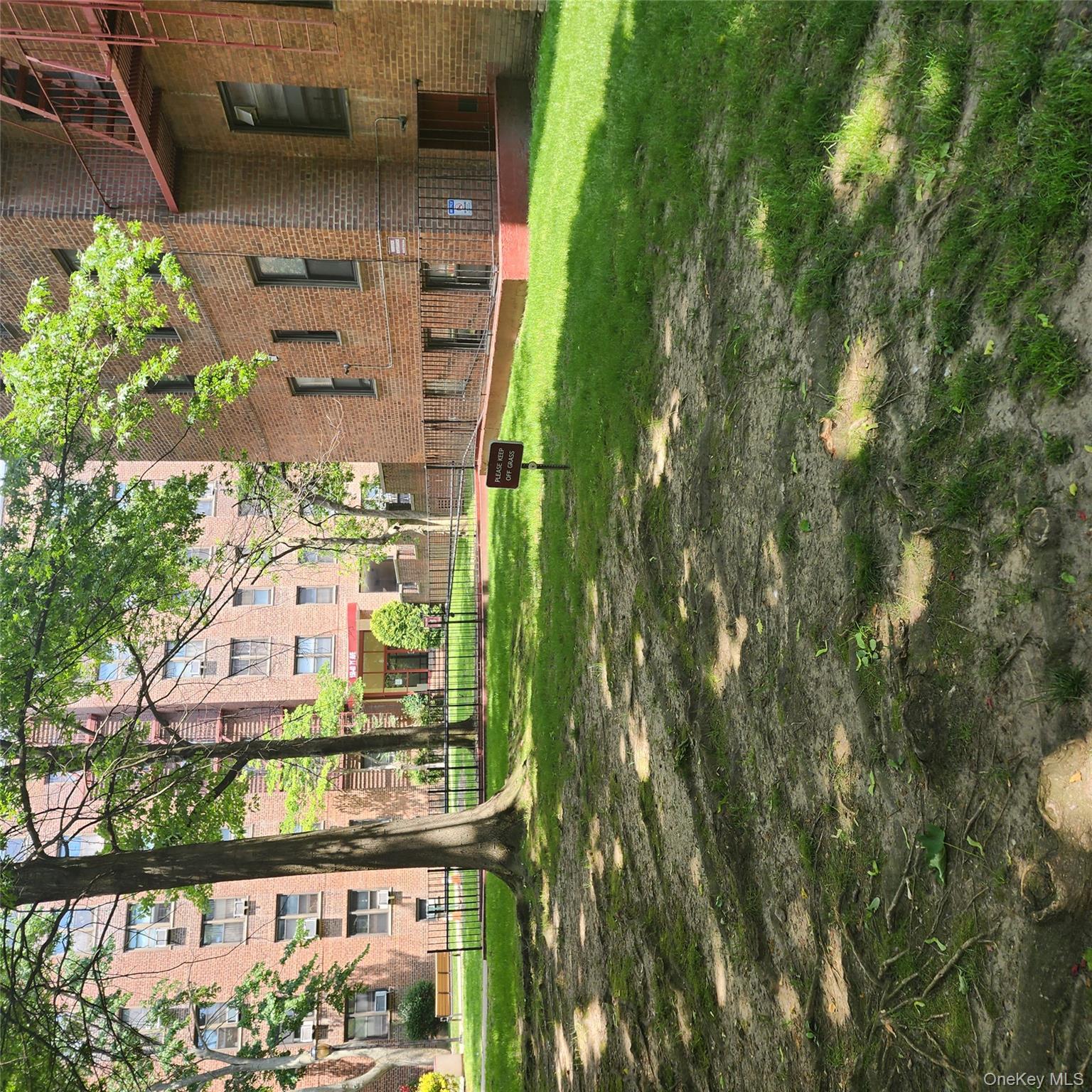 150-25 72 Road # 5K, Kew Garden Hills, NY 11367