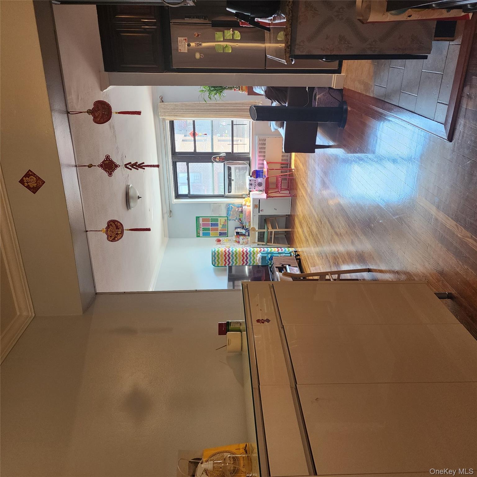 150-25 72 Road # 5K, Kew Garden Hills, NY 11367