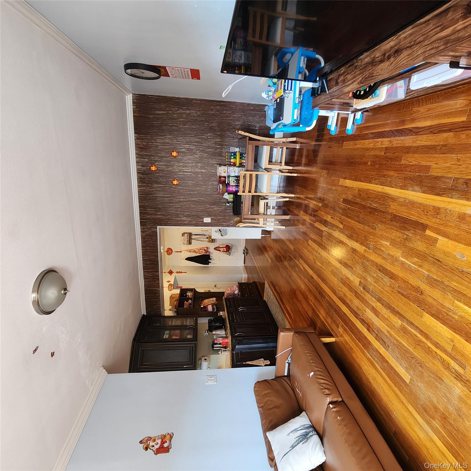 150-25 72 Road # 5K, Kew Garden Hills, NY 11367