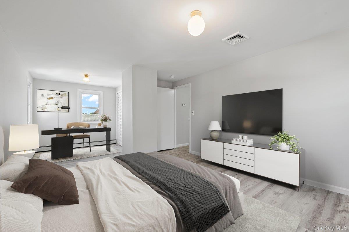 10 Dart Street, East Rockaway, NY 11518