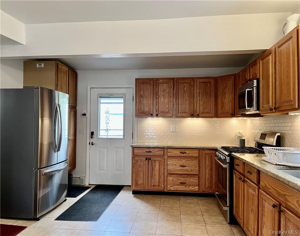 6 Cottage Street # #2, Warwick, NY 10990