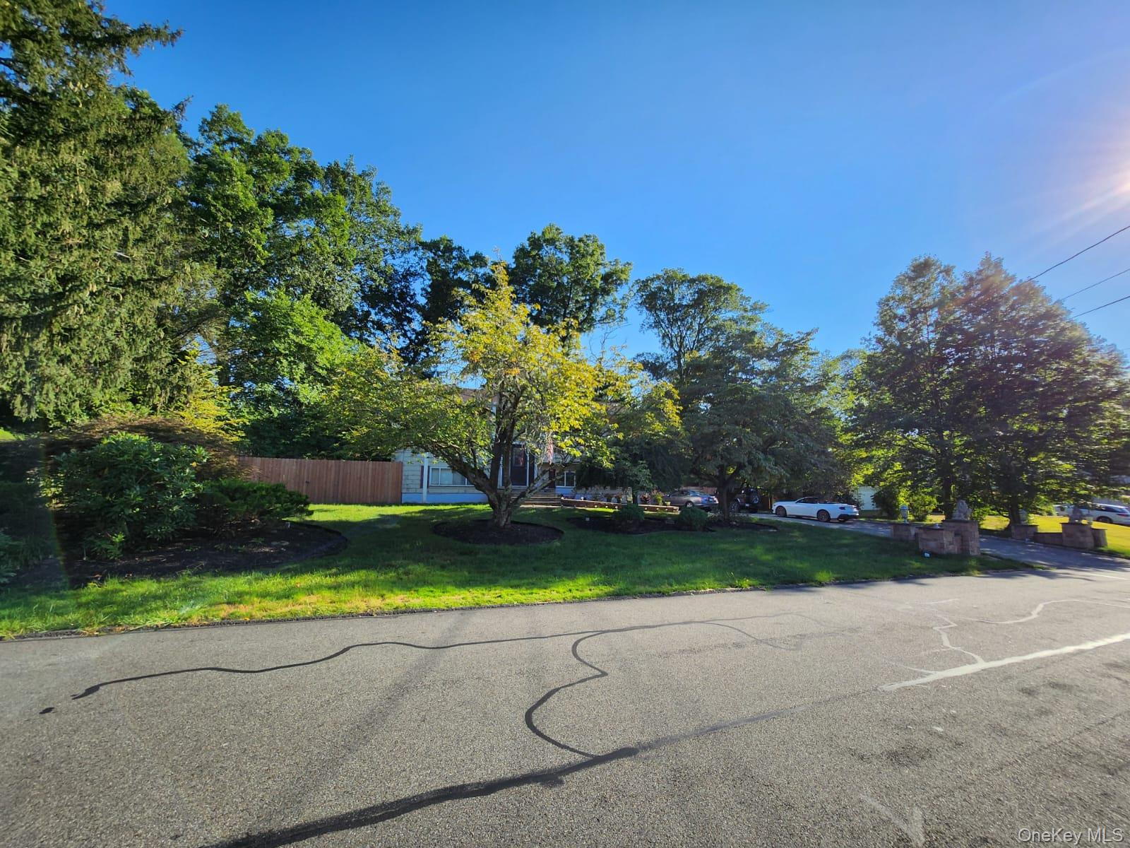 24 Tennyson Drive, Nanuet, NY 10954