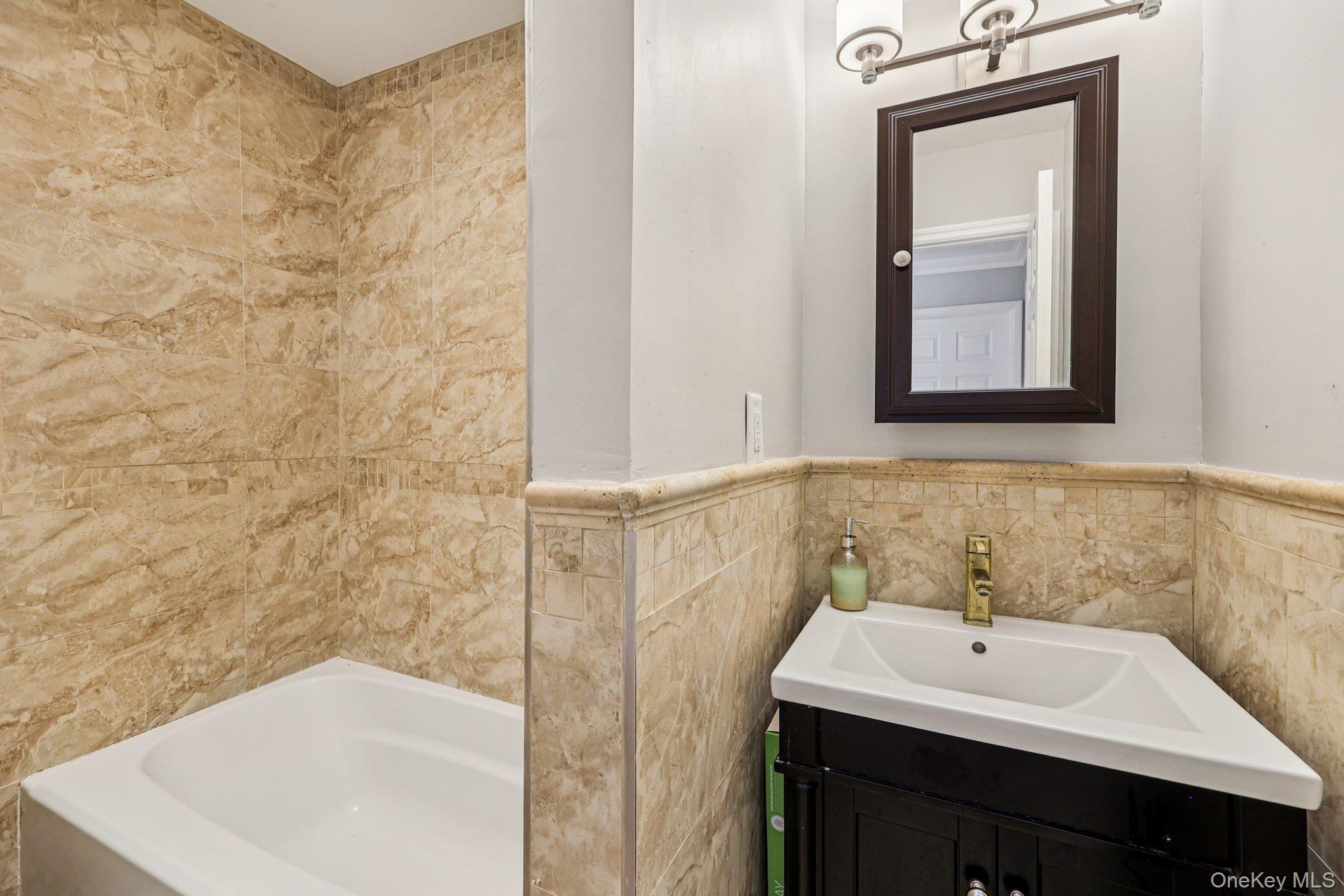 9 Crane Road, Middletown, NY 10941