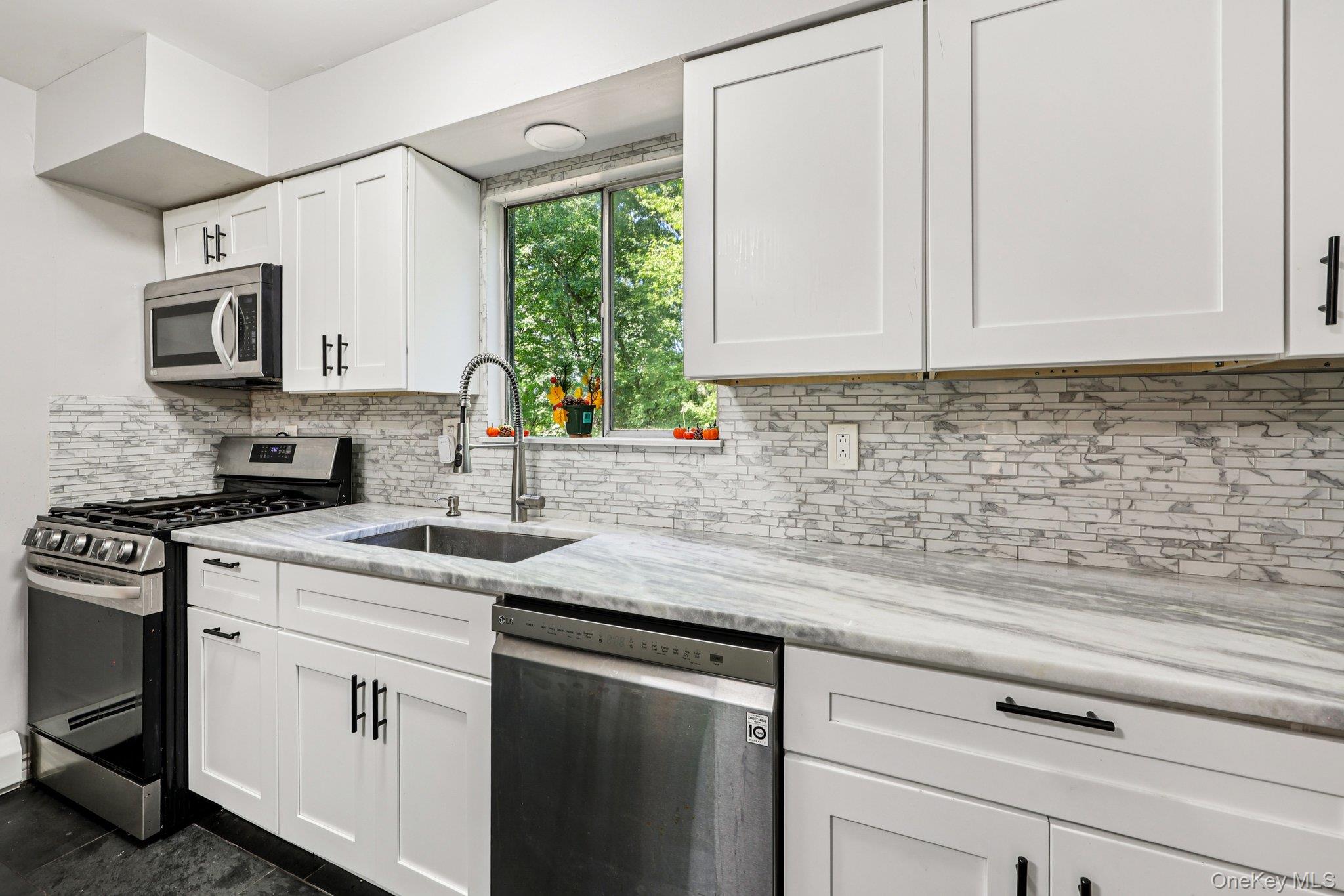 9 Crane Road, Middletown, NY 10941