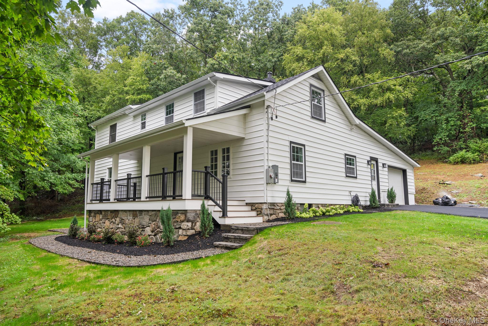408 Hosner Mountain Road, Stormville, NY 12582