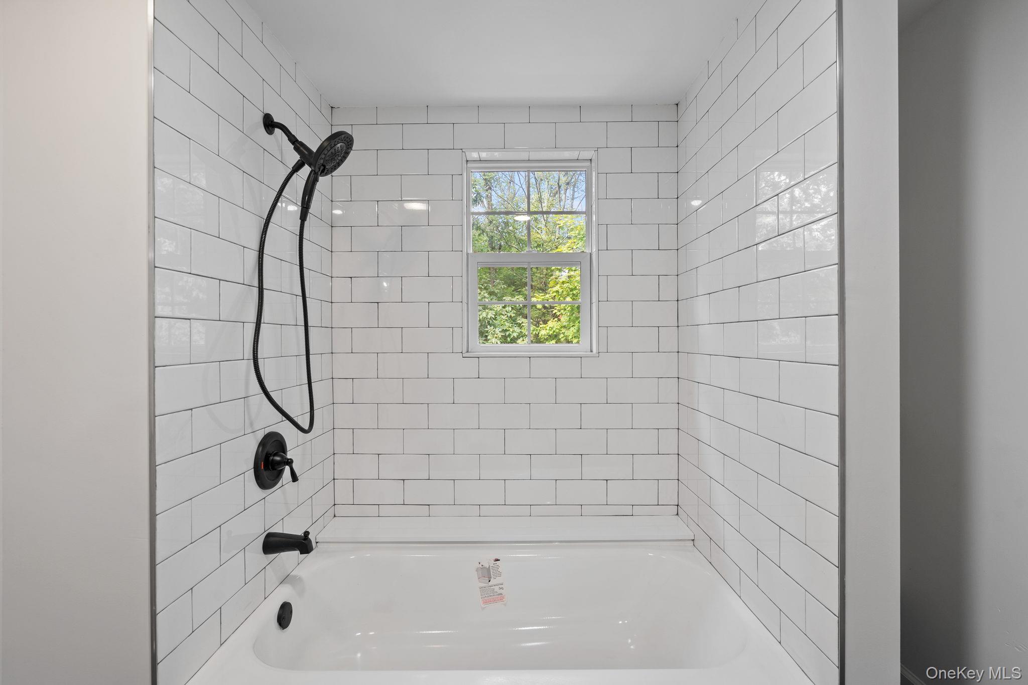 408 Hosner Mountain Road, Stormville, NY 12582