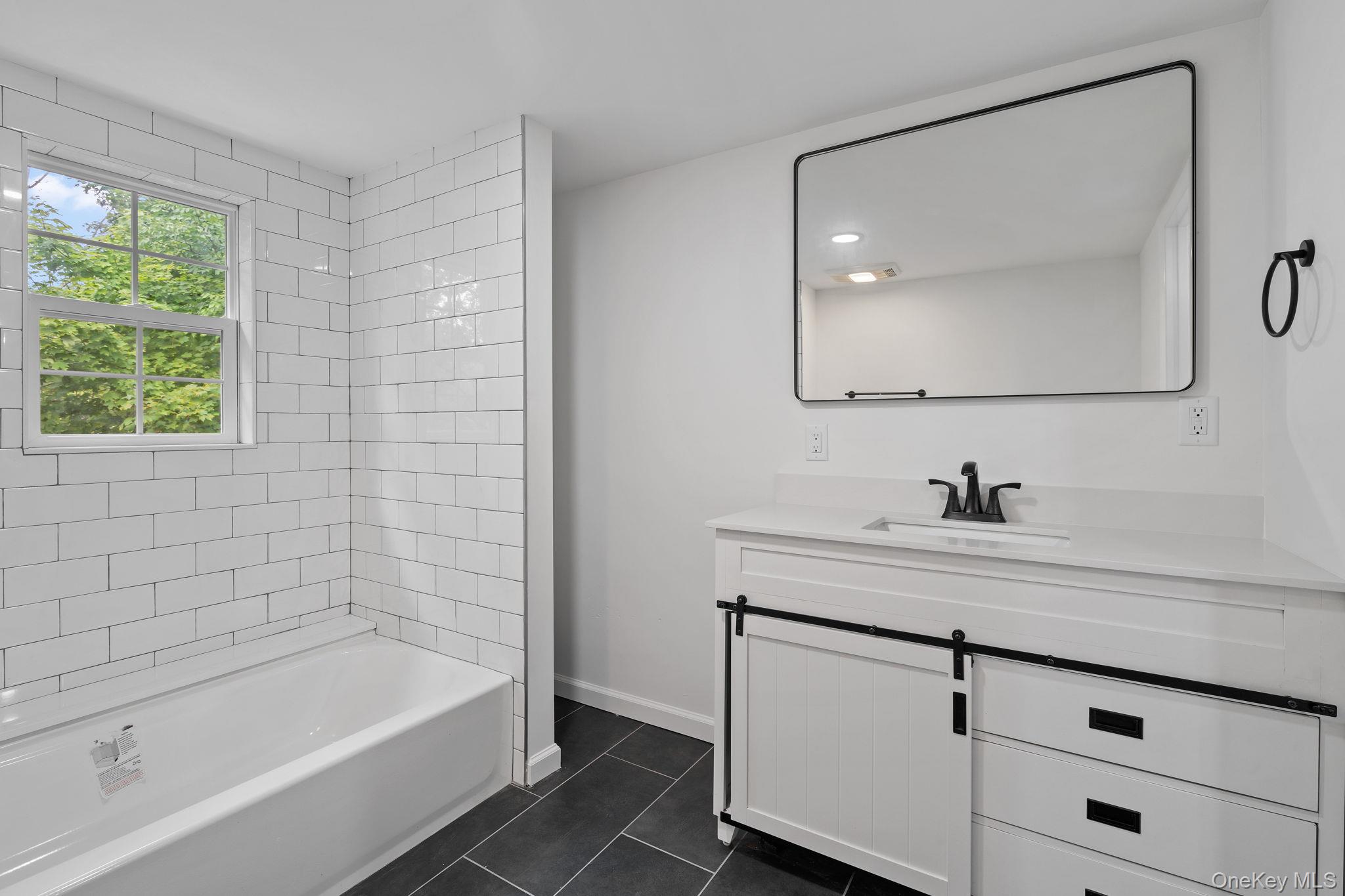 408 Hosner Mountain Road, Stormville, NY 12582