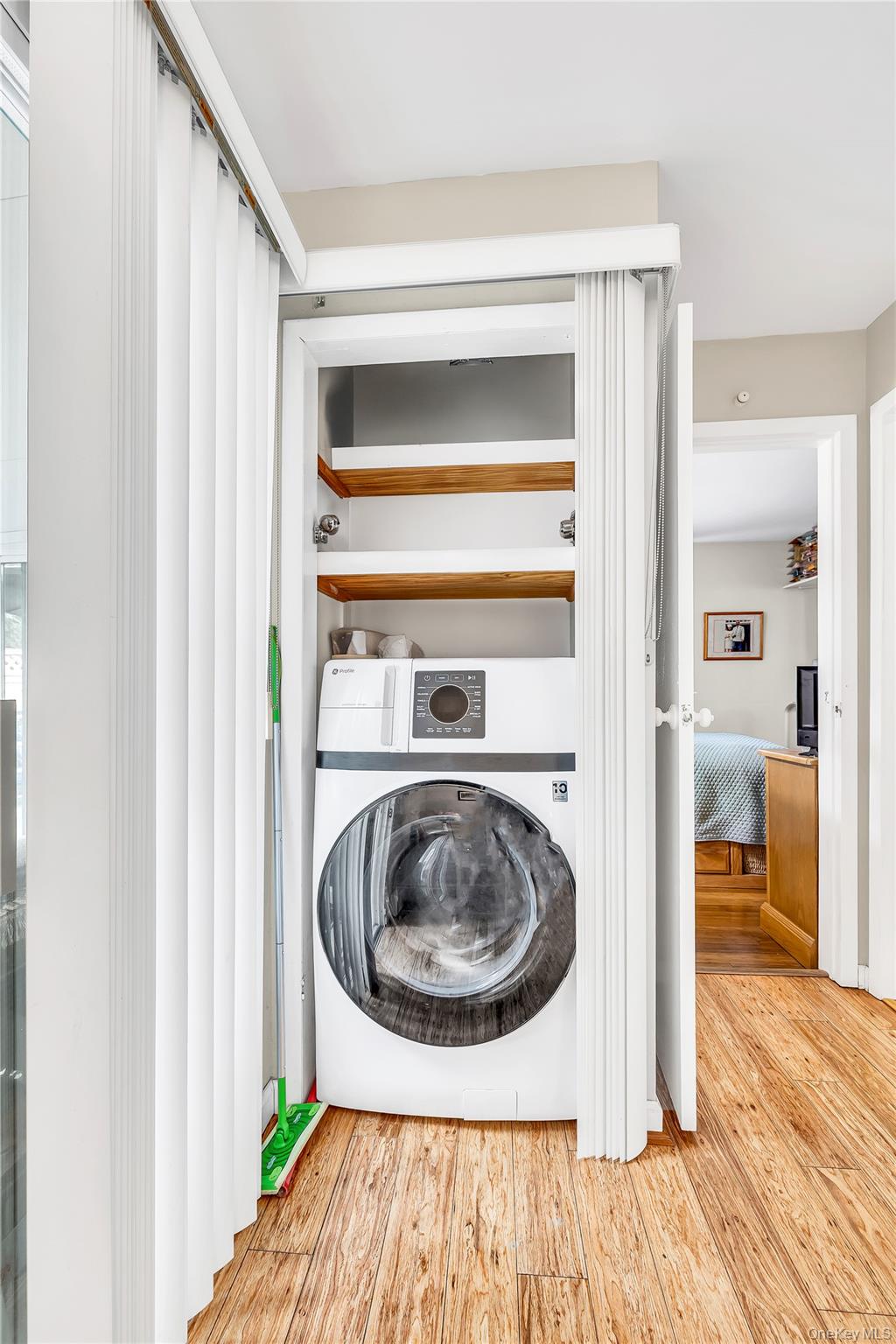 44 Lexington Avenue, Patchogue, NY 11772