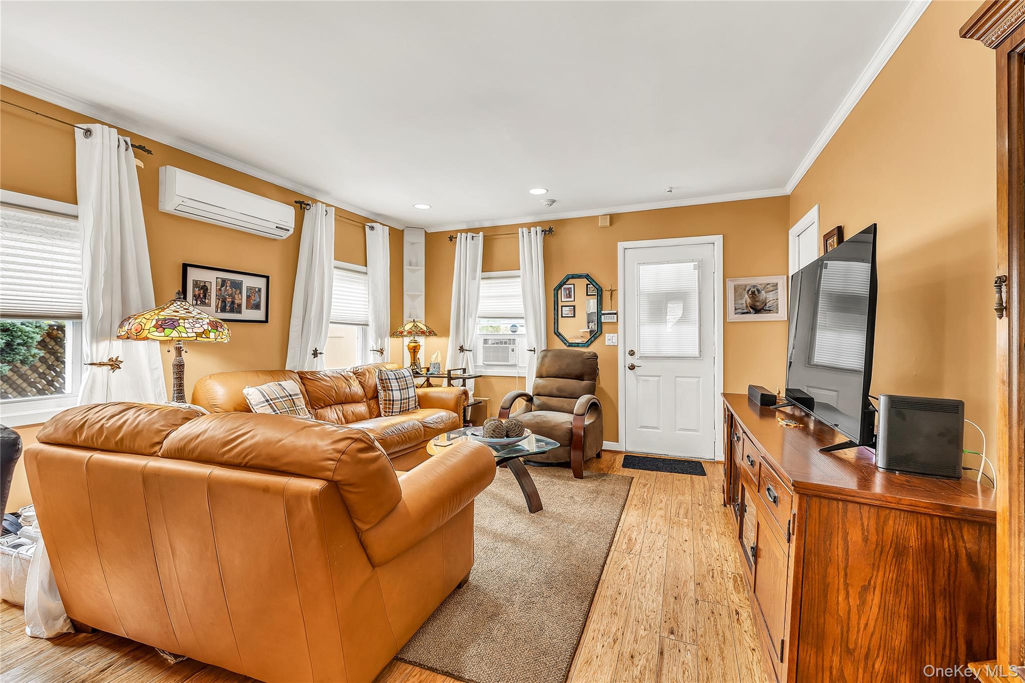 44 Lexington Avenue, Patchogue, NY 11772