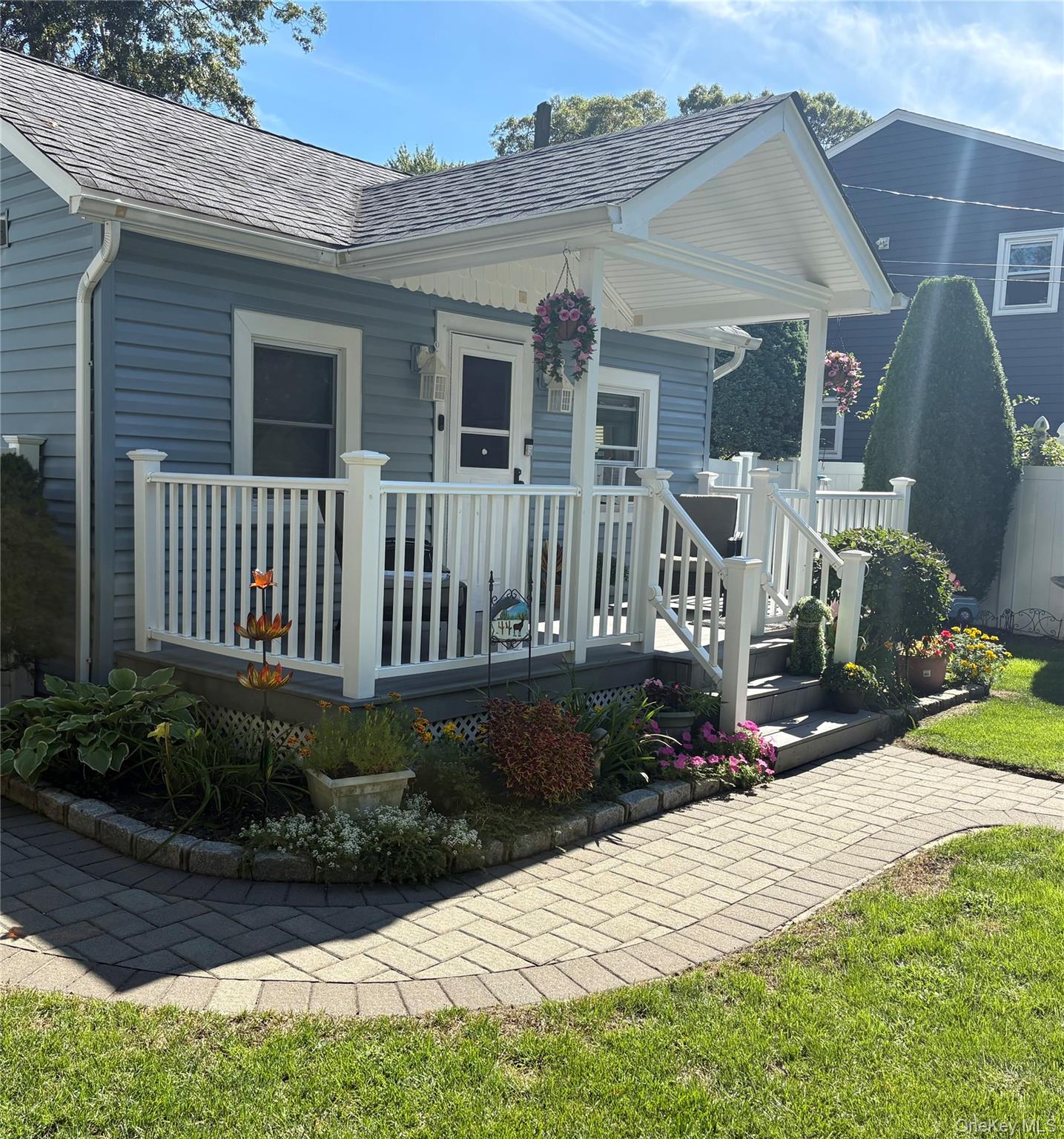 44 Lexington Avenue, Patchogue, NY 11772