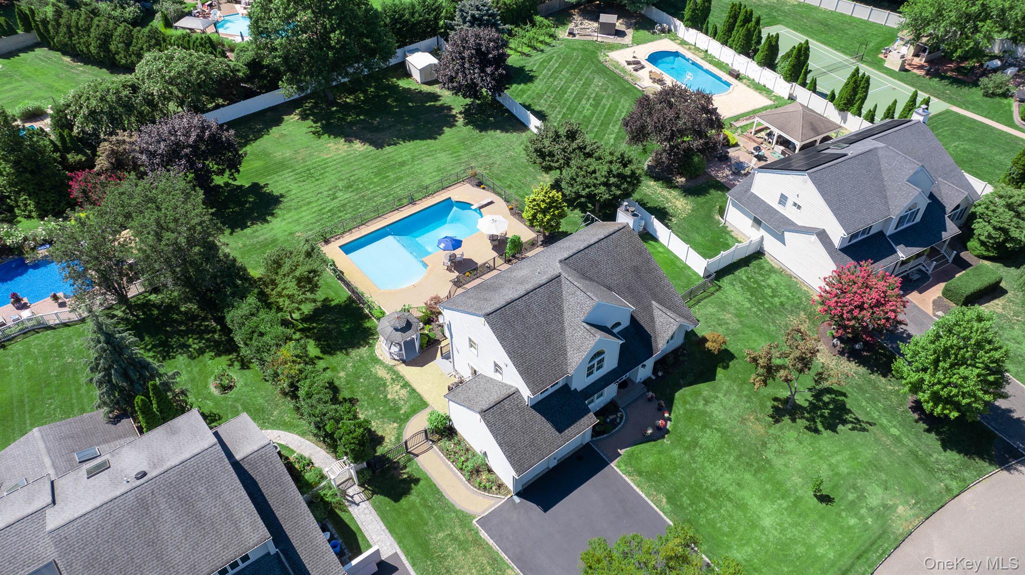 106 Glenrich Drive S, Saint James, NY 11780