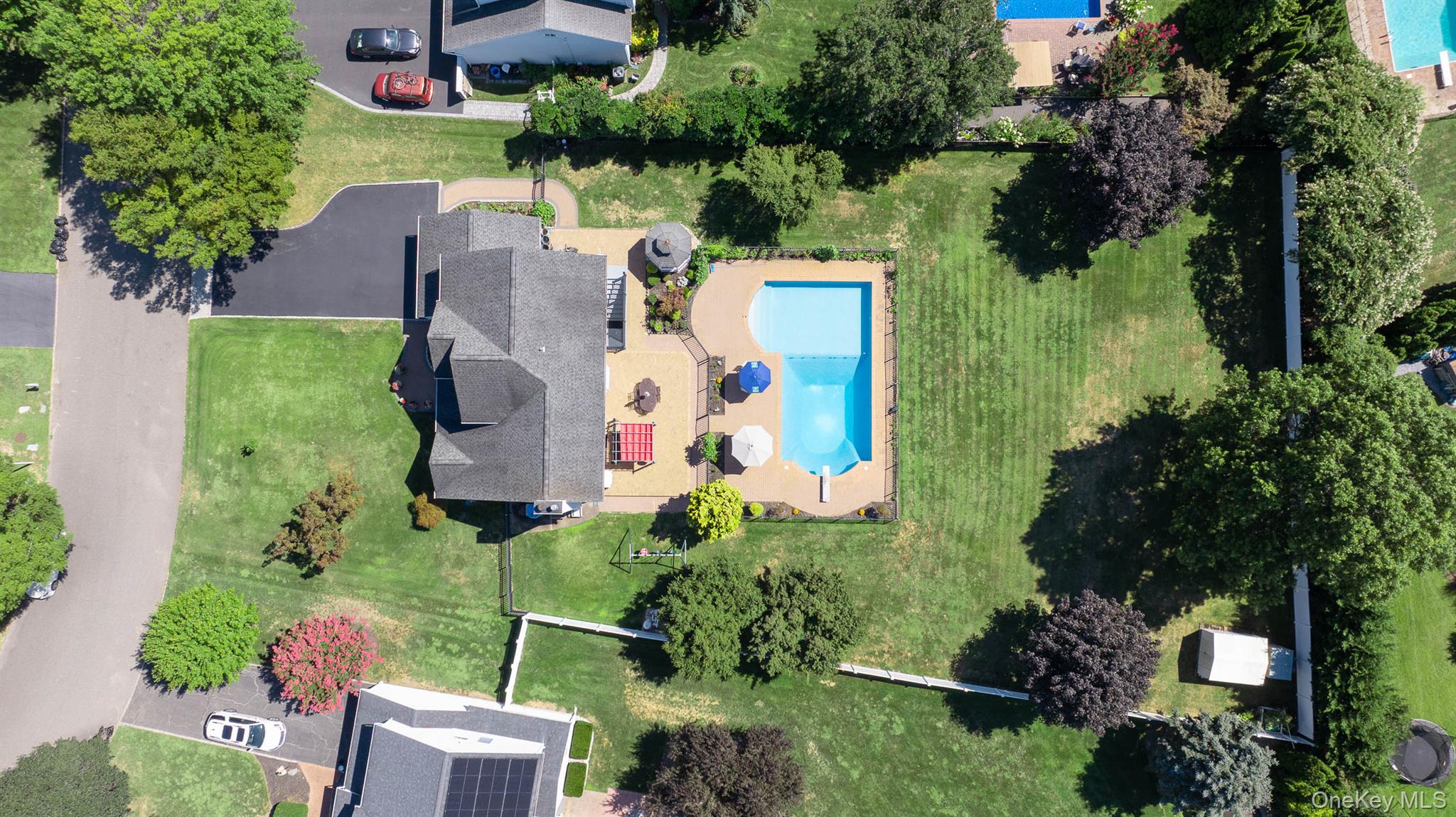 106 Glenrich Drive S, Saint James, NY 11780