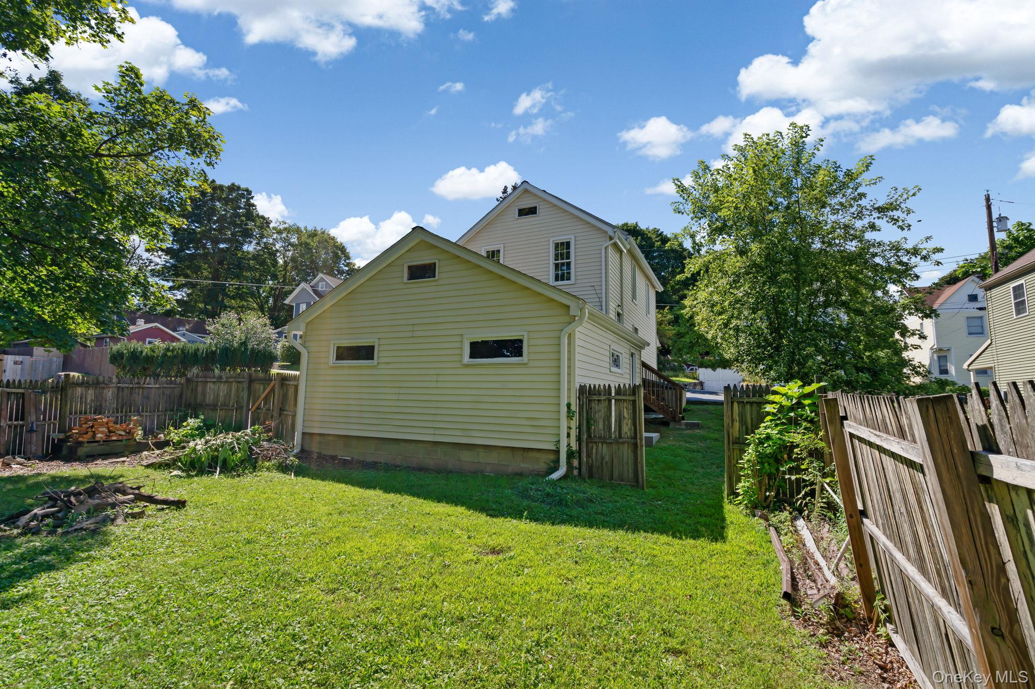 1 Second Street, Walden, NY 12586