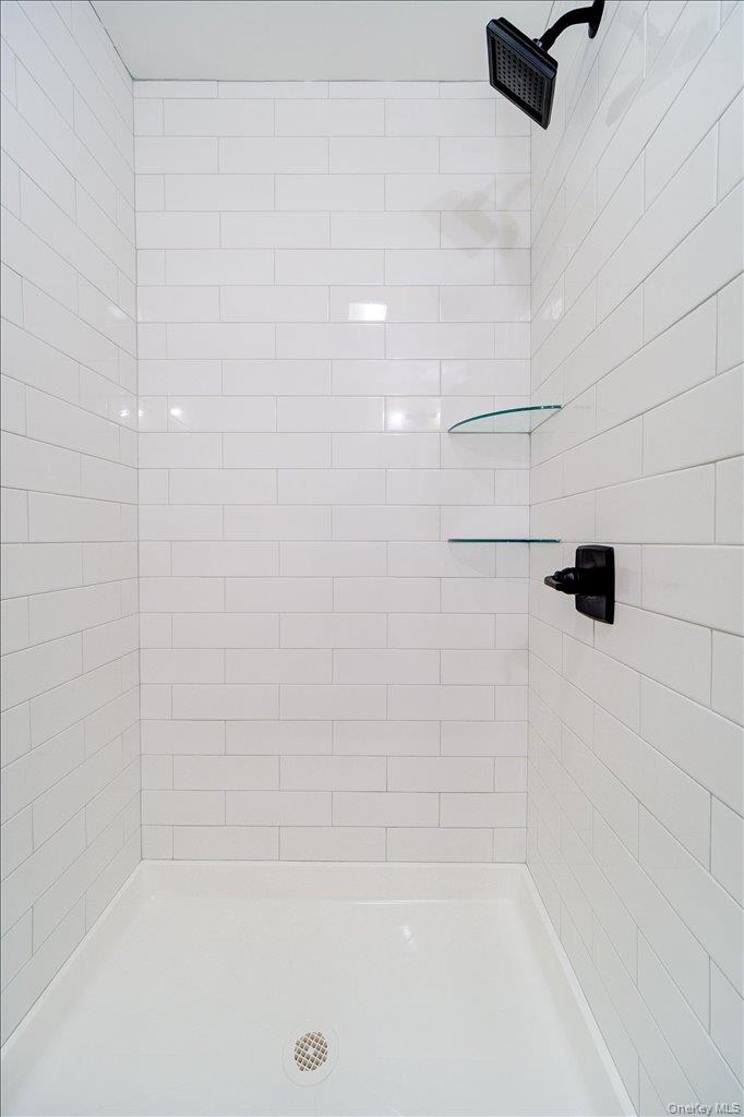 31 Edelweiss Drive, Woodridge, NY 12789