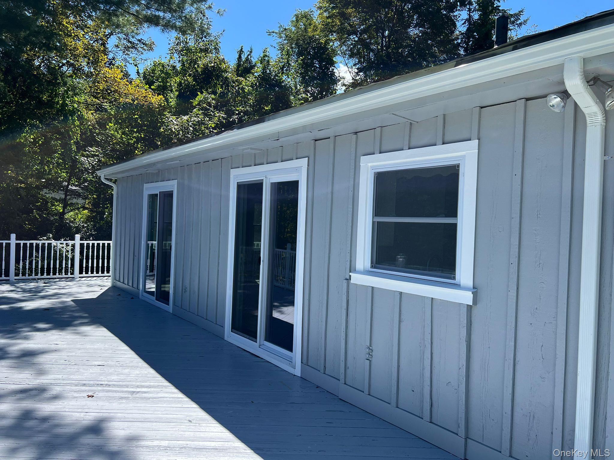 34 Glenacom Road, Mahopac, NY 10541