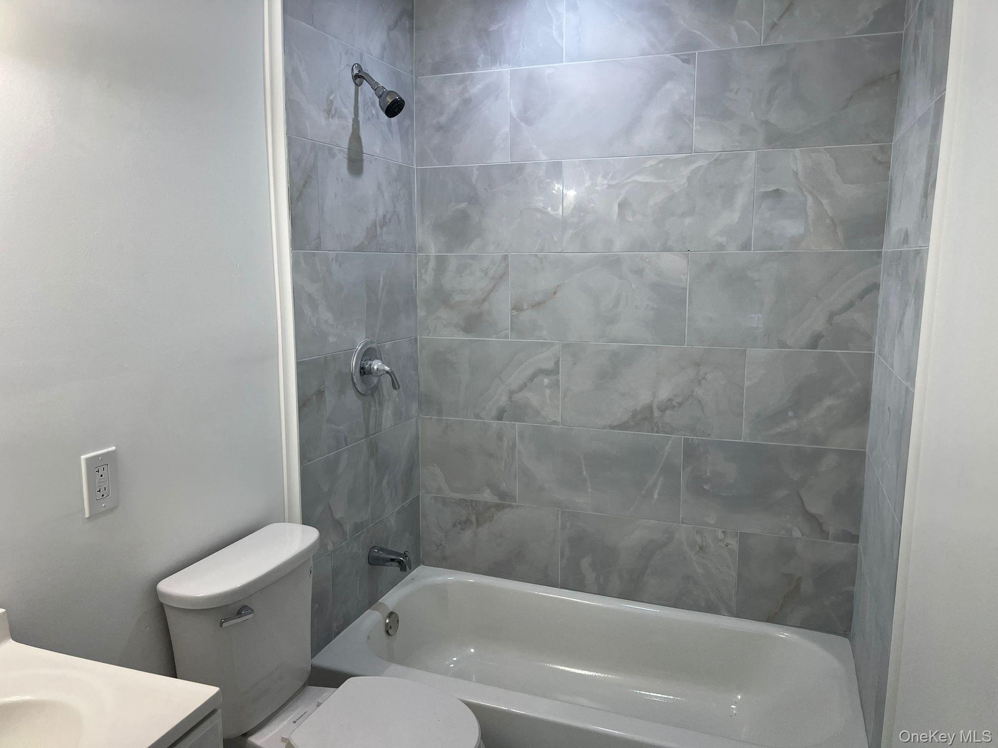 34 Glenacom Road, Mahopac, NY 10541