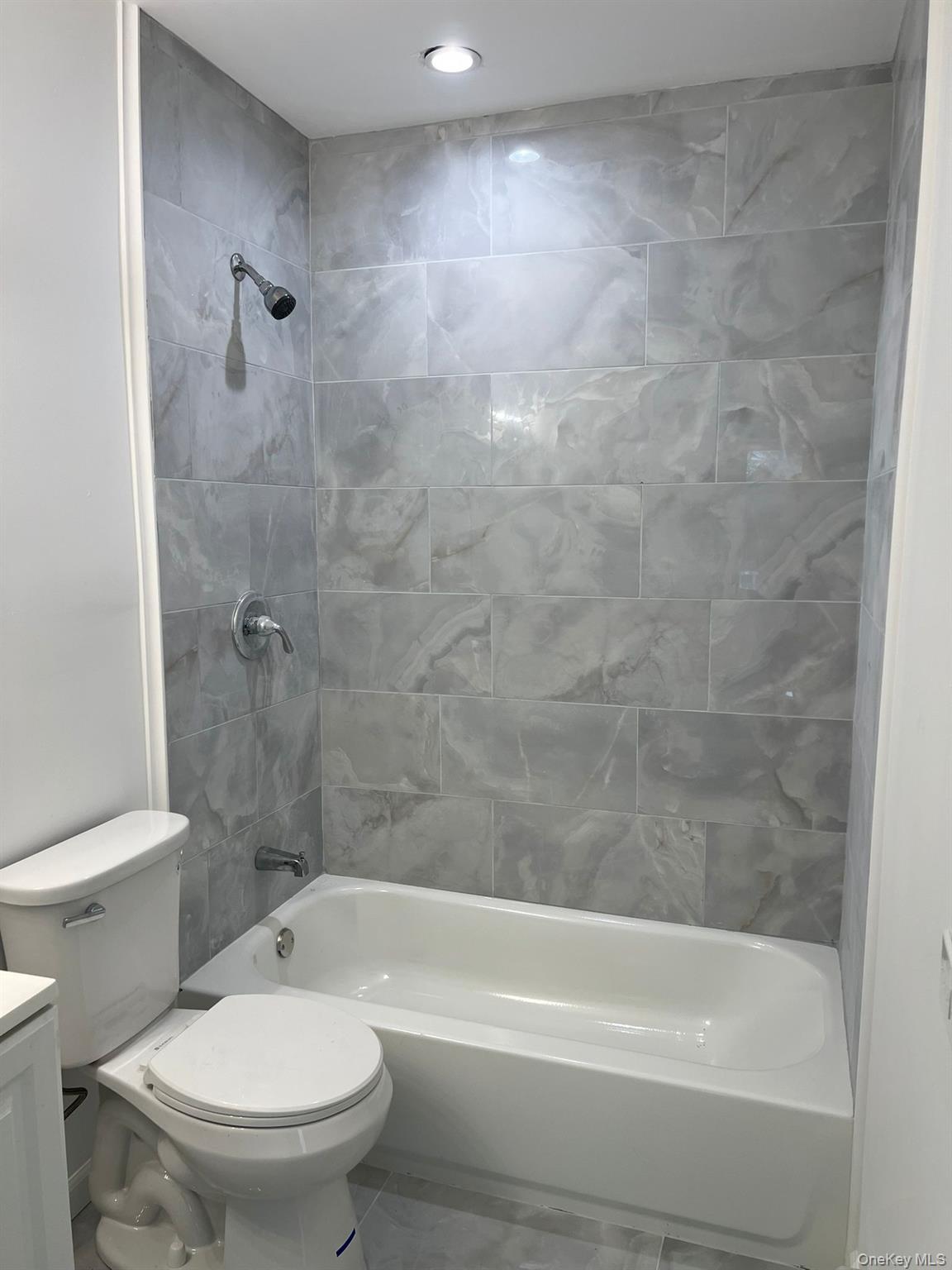 34 Glenacom Road, Mahopac, NY 10541