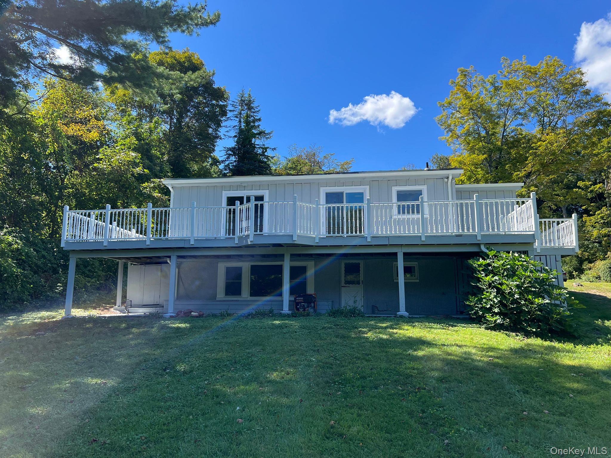 34 Glenacom Road, Mahopac, NY 10541
