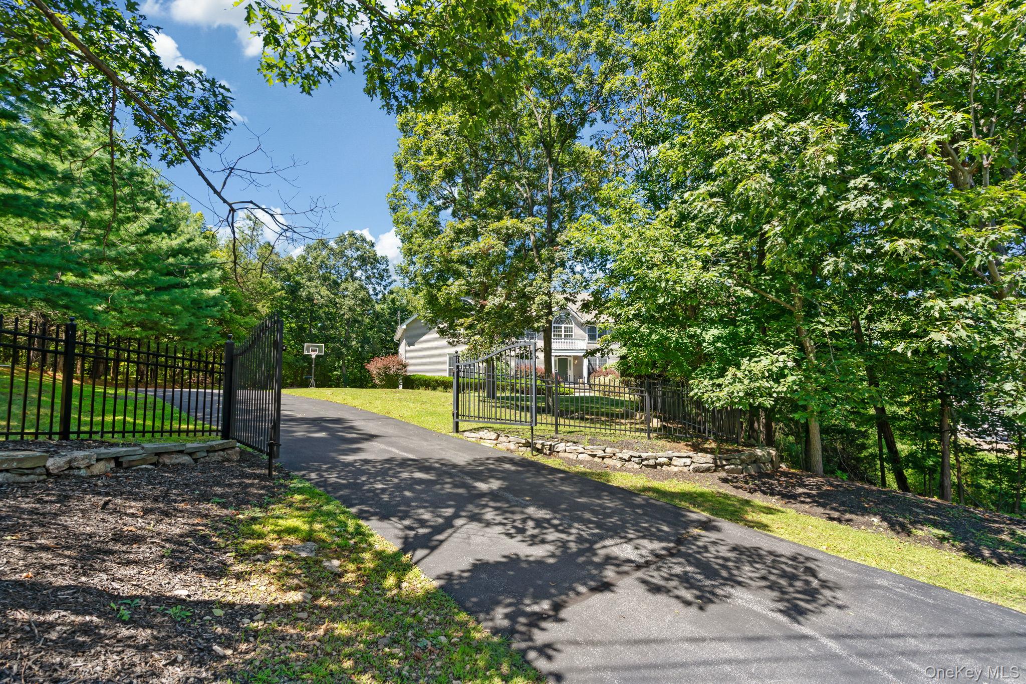 420 Rye Hill Road, Monroe, NY 10950