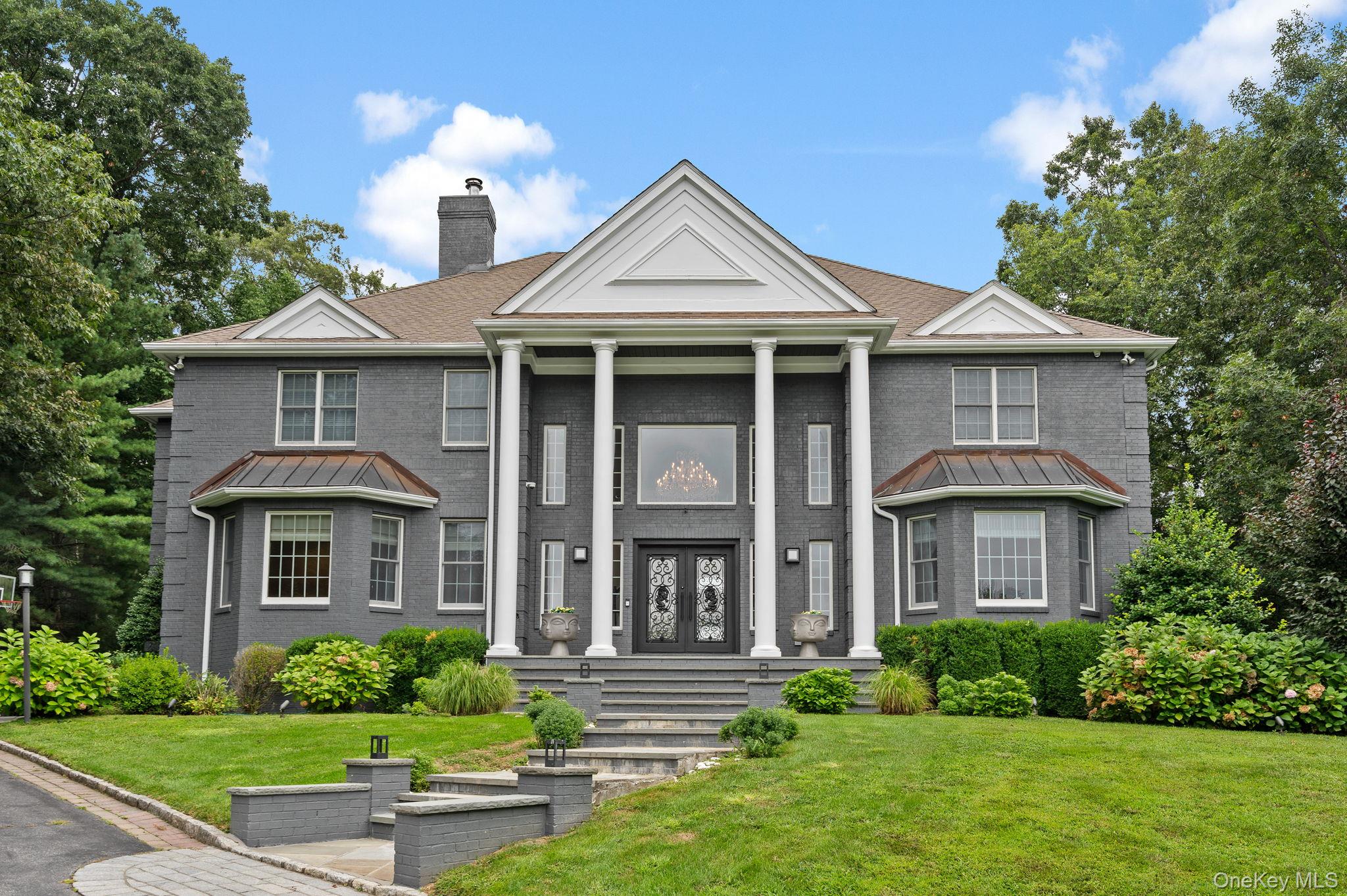 20 Stonewall Circle, West Harrison, NY 10604