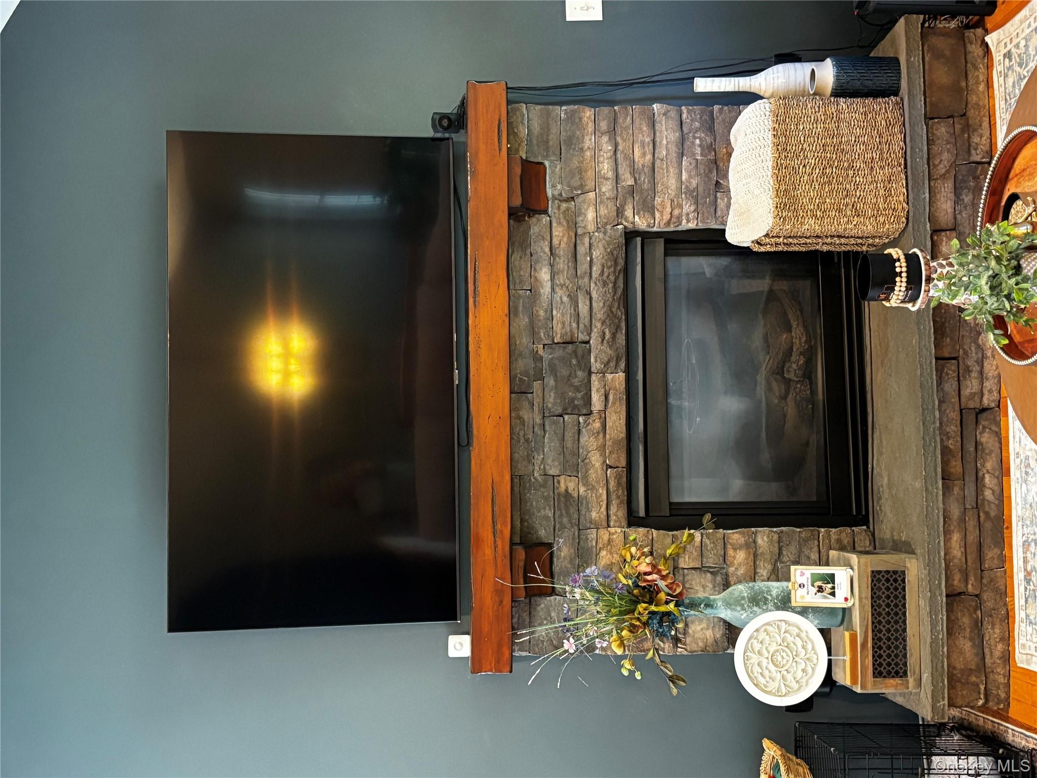 62 Clearwater Road, Highland, NY 12528