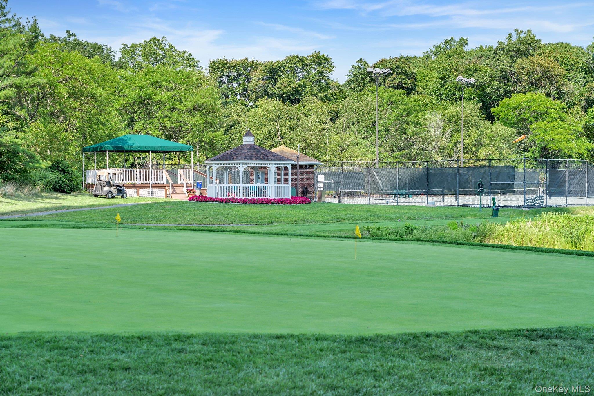 27110 Grand Central Parkway # 7Y, Floral Park, NY 11005